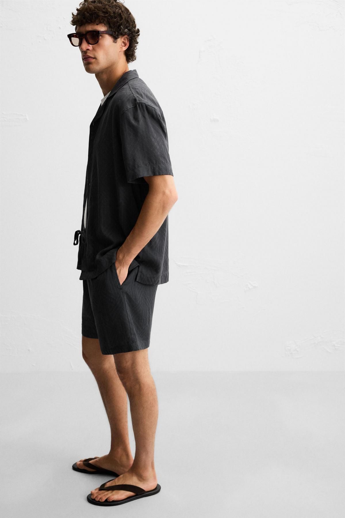 자라 지오메트릭 자카드 릴렉스핏 버뮤다 반바지 1450/302 ANTHRACITE GREY 이미지 7