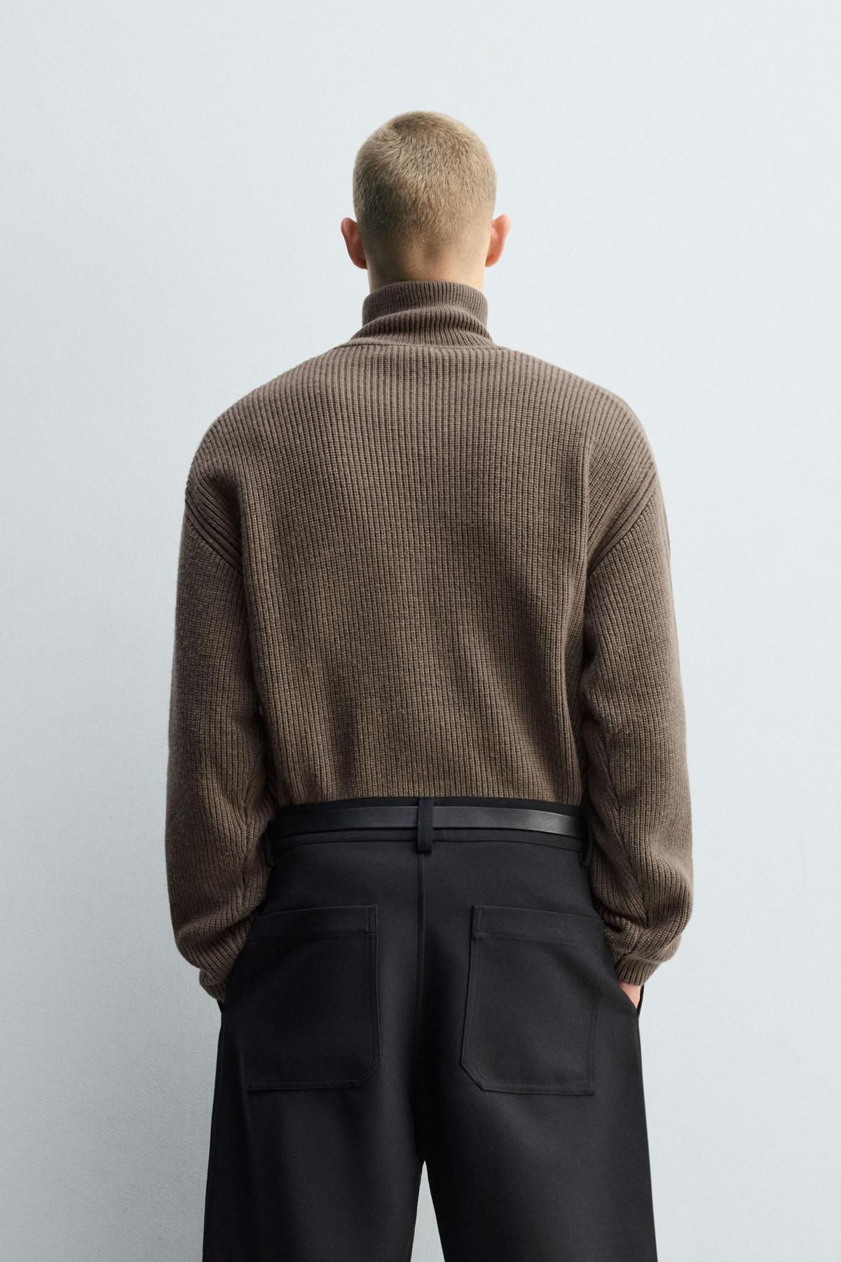 자라 테크니컬 지퍼 하이넥 니트 탑 5755/328 BROWN / TAUPE - 상세 이미지 4