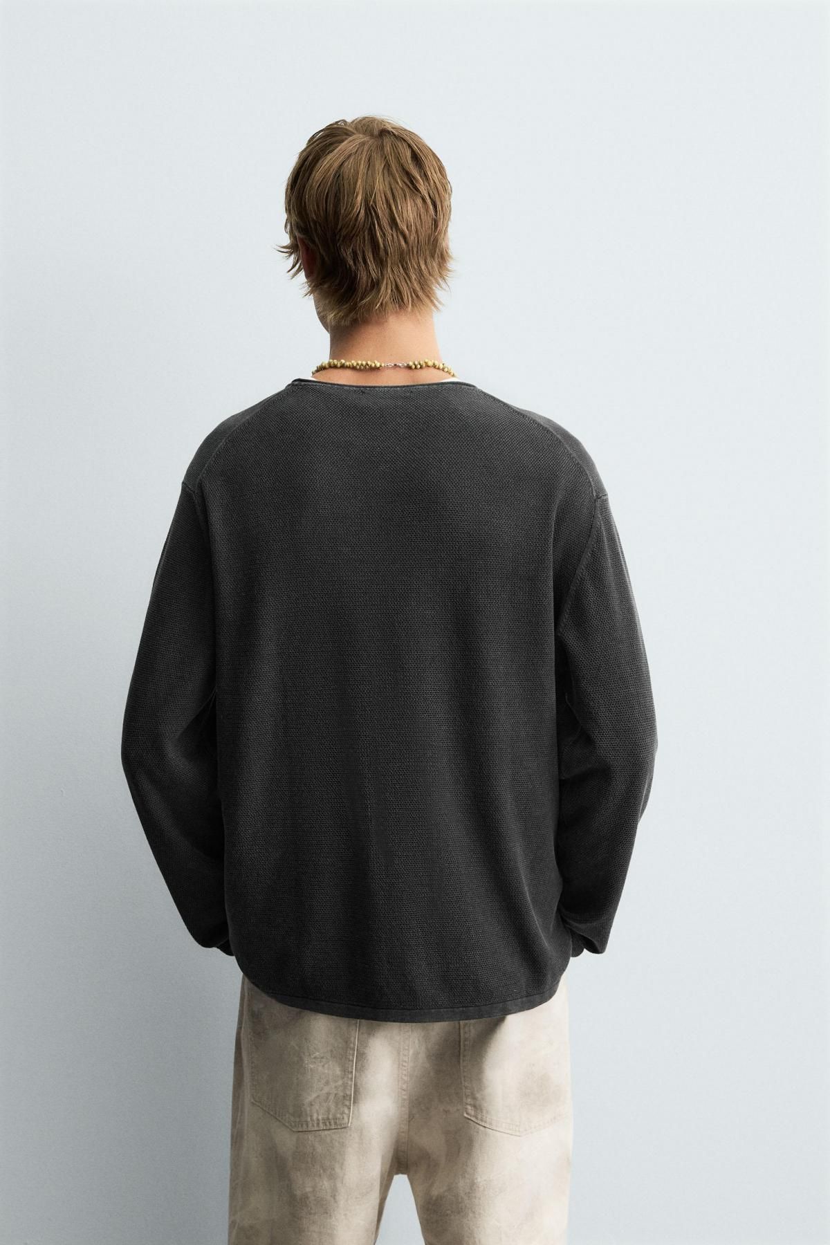 자라 텍스처 워싱 라운드 니트 스웨터 2621/311 FADED BLACK - 상세 이미지 4