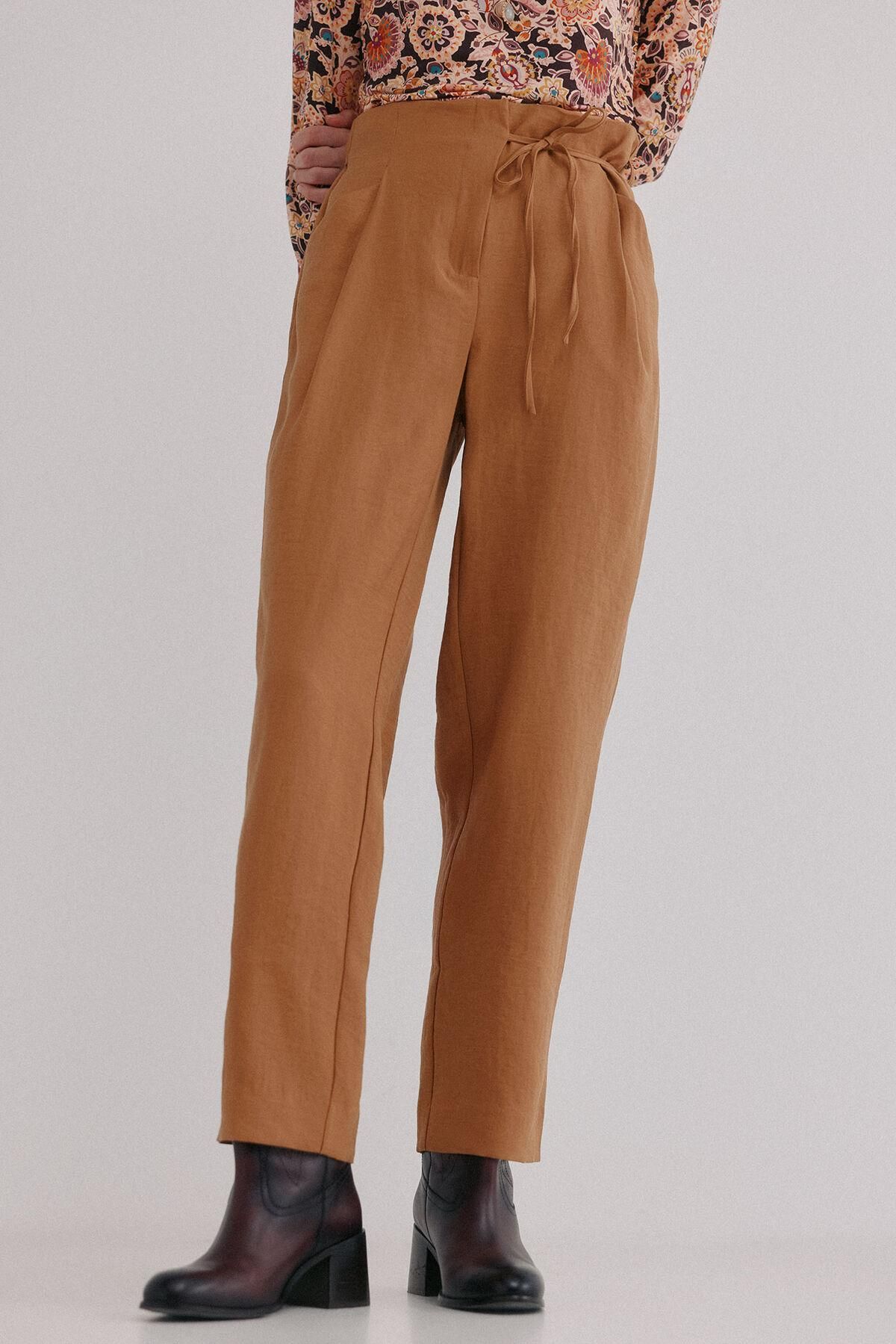 호스 인트로피아 테크니컬 슬랙스 타이 팬츠 6542831 BEIGE - 상품 이미지