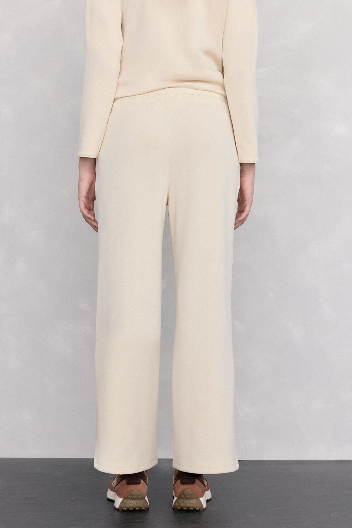 페드로 델 이에로 소프트 액티브웨어 와이드 밴딩 팬츠 2522670 AMARILLO - 상세 이미지 4