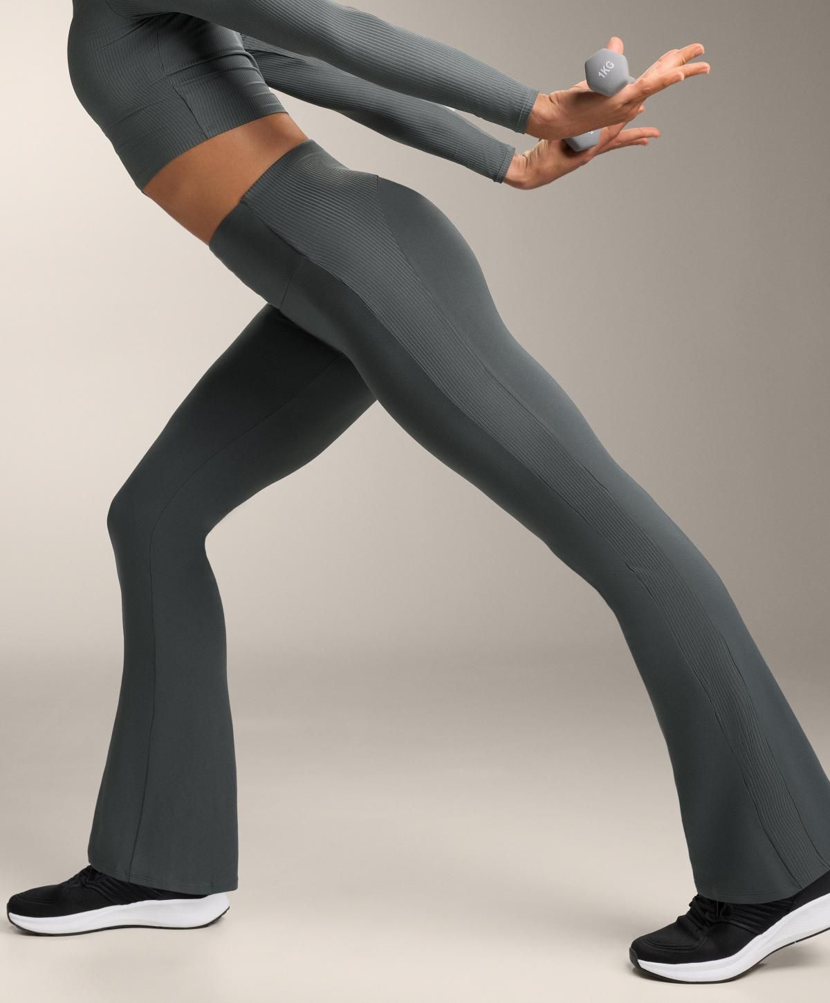 오이쇼 테크니컬 하이웨이스트 립 플레어 팬츠 1925/332 ANTHRACITEGREY - 상세 이미지 5