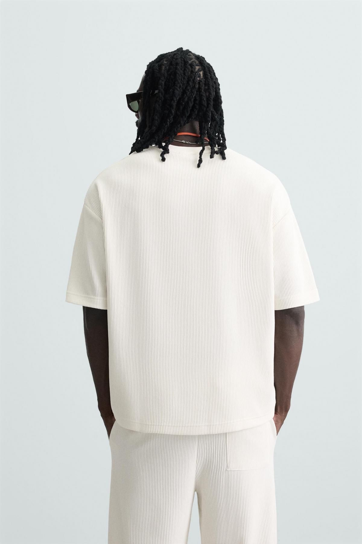 자라 버티컬 텍스처 릴랙스핏 반팔 티셔츠 0761/399 OYSTER-WHITE - 상세 이미지 4