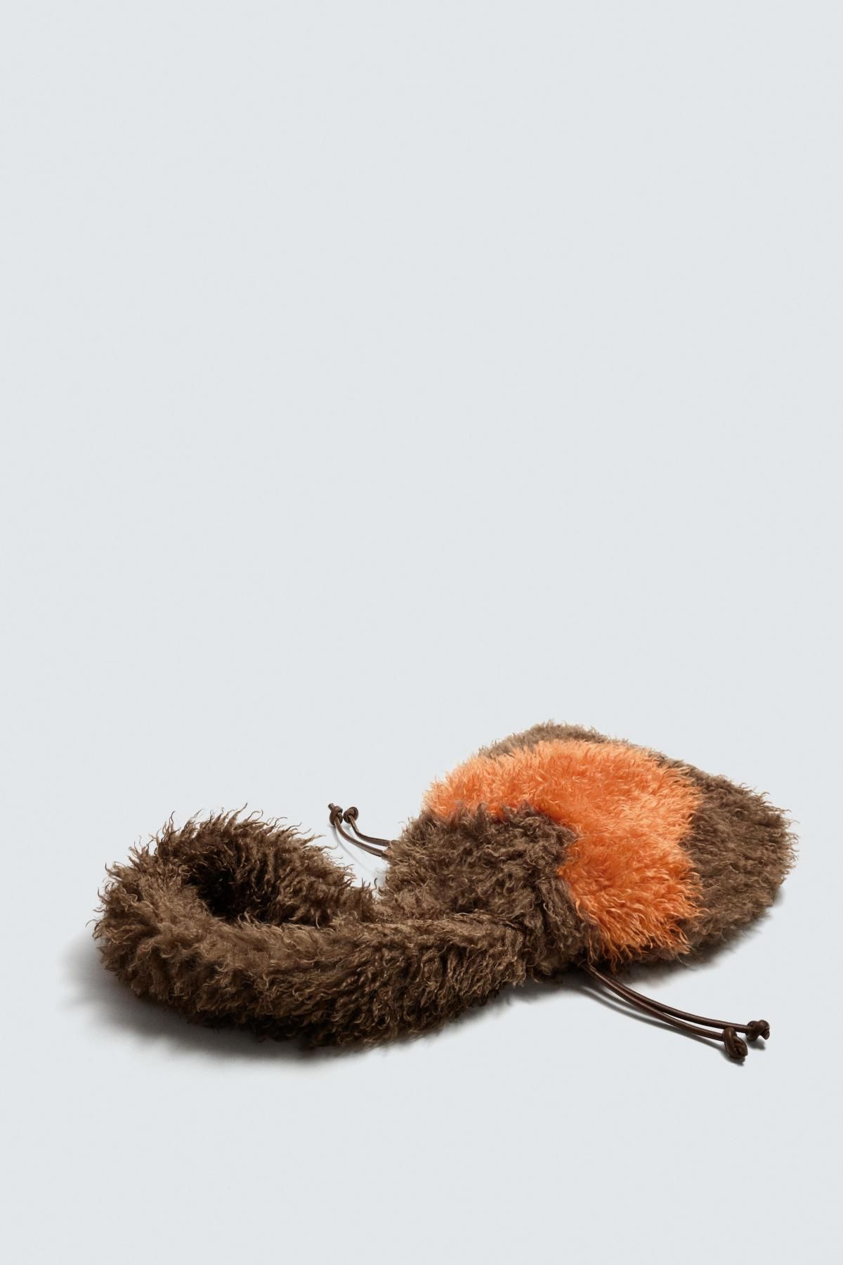 자라 퍼 숄더백 X 해리 램버트 디즈니 3352/620 BROWN - 상세 이미지 2
