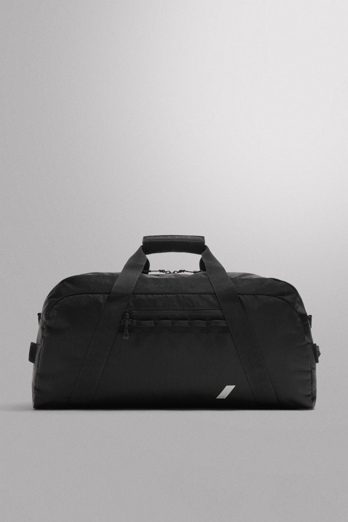 자라 블랙 테크니컬 라지 스포츠 더플백 3173/620 BLACK - 상품 이미지
