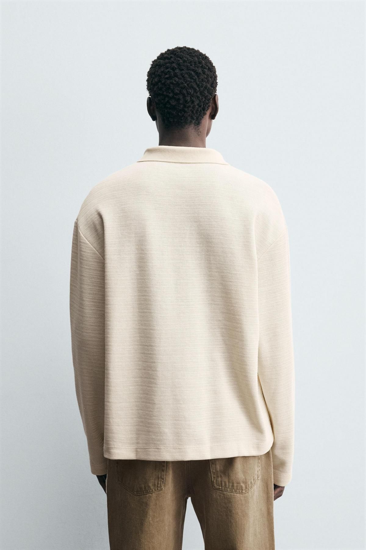 자라 텍스처 릴렉스핏 드로스트링 긴팔 폴로셔츠 5372/331 OYSTER-WHITE - 상세 이미지 4