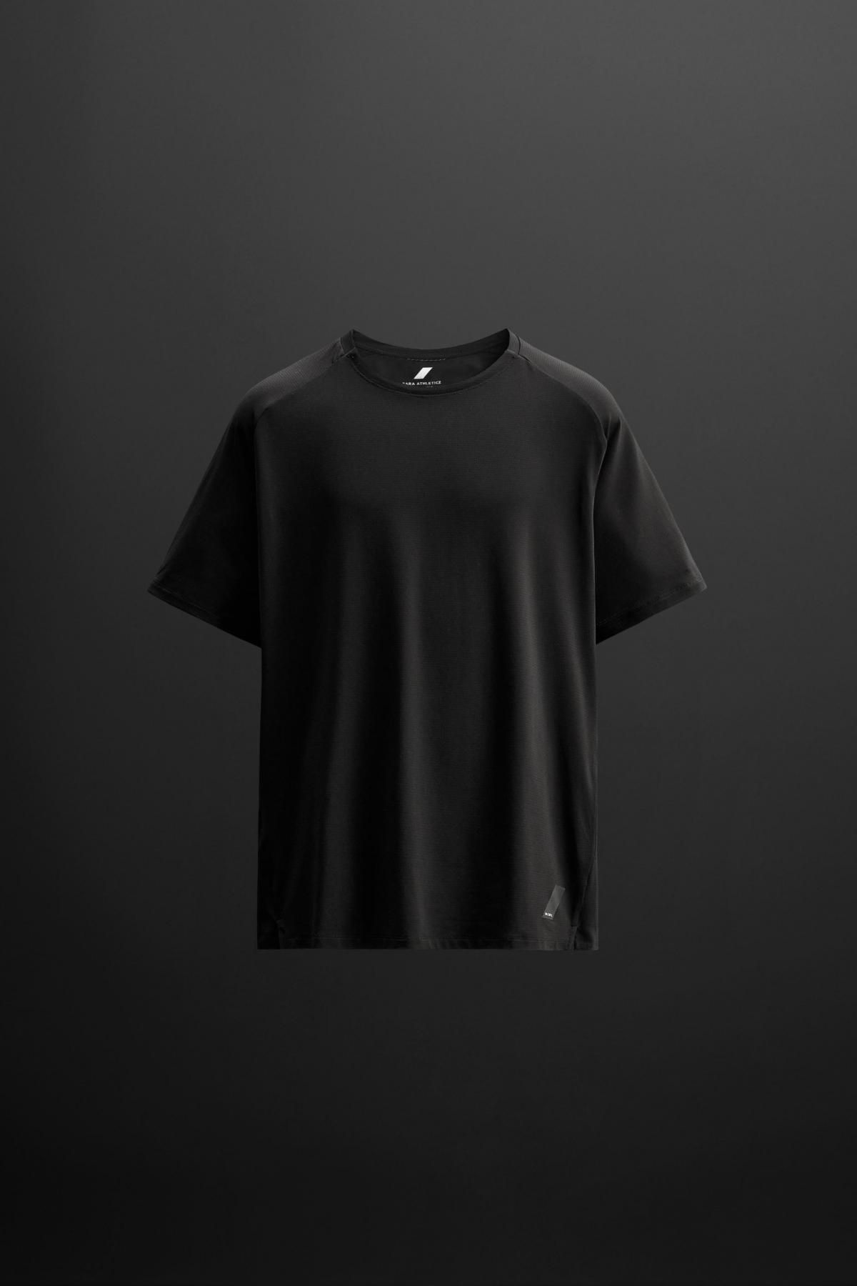 자라 텍스처 트레이닝 티셔츠 4387/402 BLACK - 메인 이미지