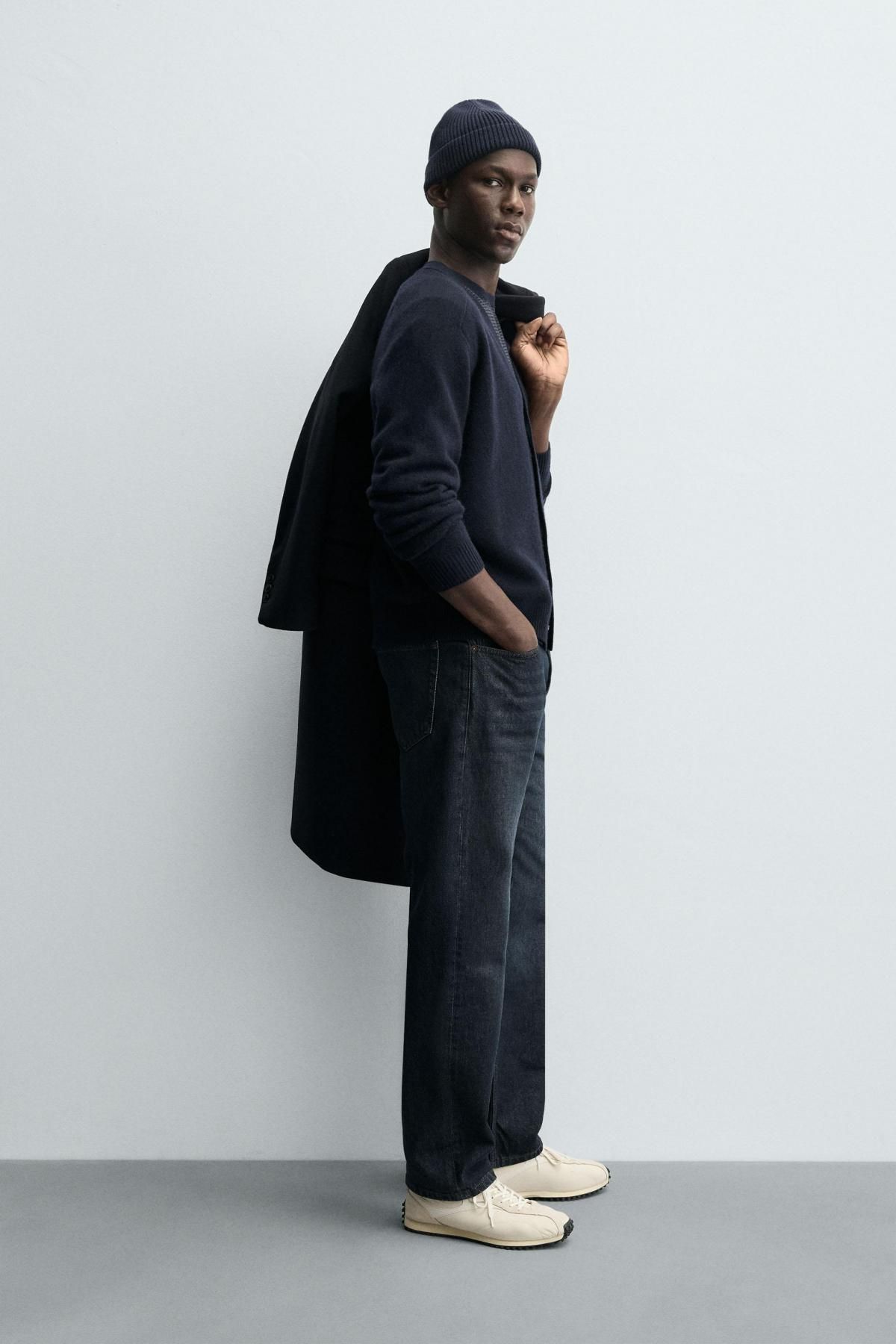 자라 프리미엄 울캐시미어 브이넥 남성 가디건 2893/313 NAVY BLUE - 상세 이미지 5