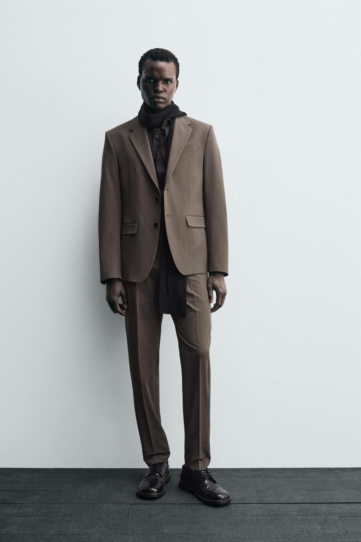 자라 슬림핏 테크니컬 컴포트 수트 블레이저 1564/300 BROWN / TAUPE - 상세 이미지 2