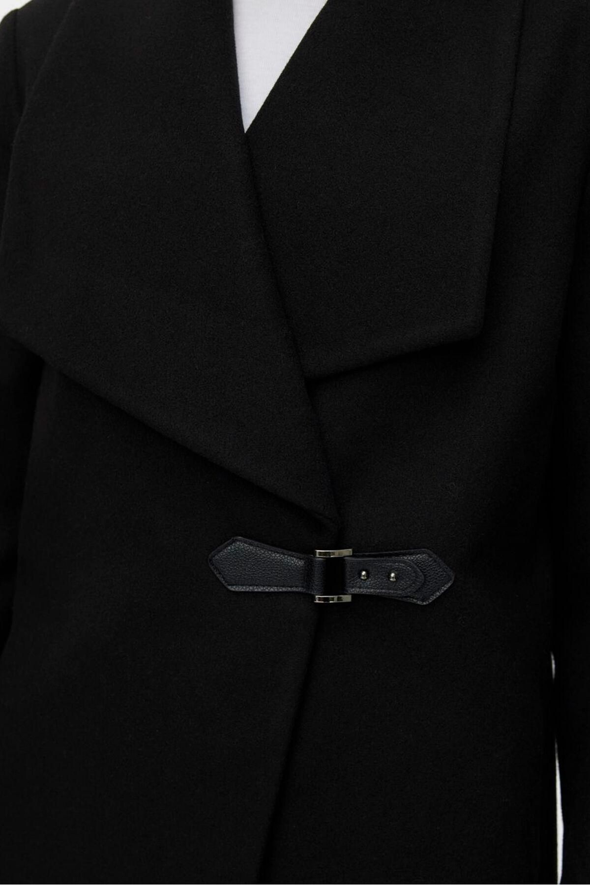 베로모다 미디 울 코트 와이드카라 버클 6432546 NEGRO - 상세 이미지 3