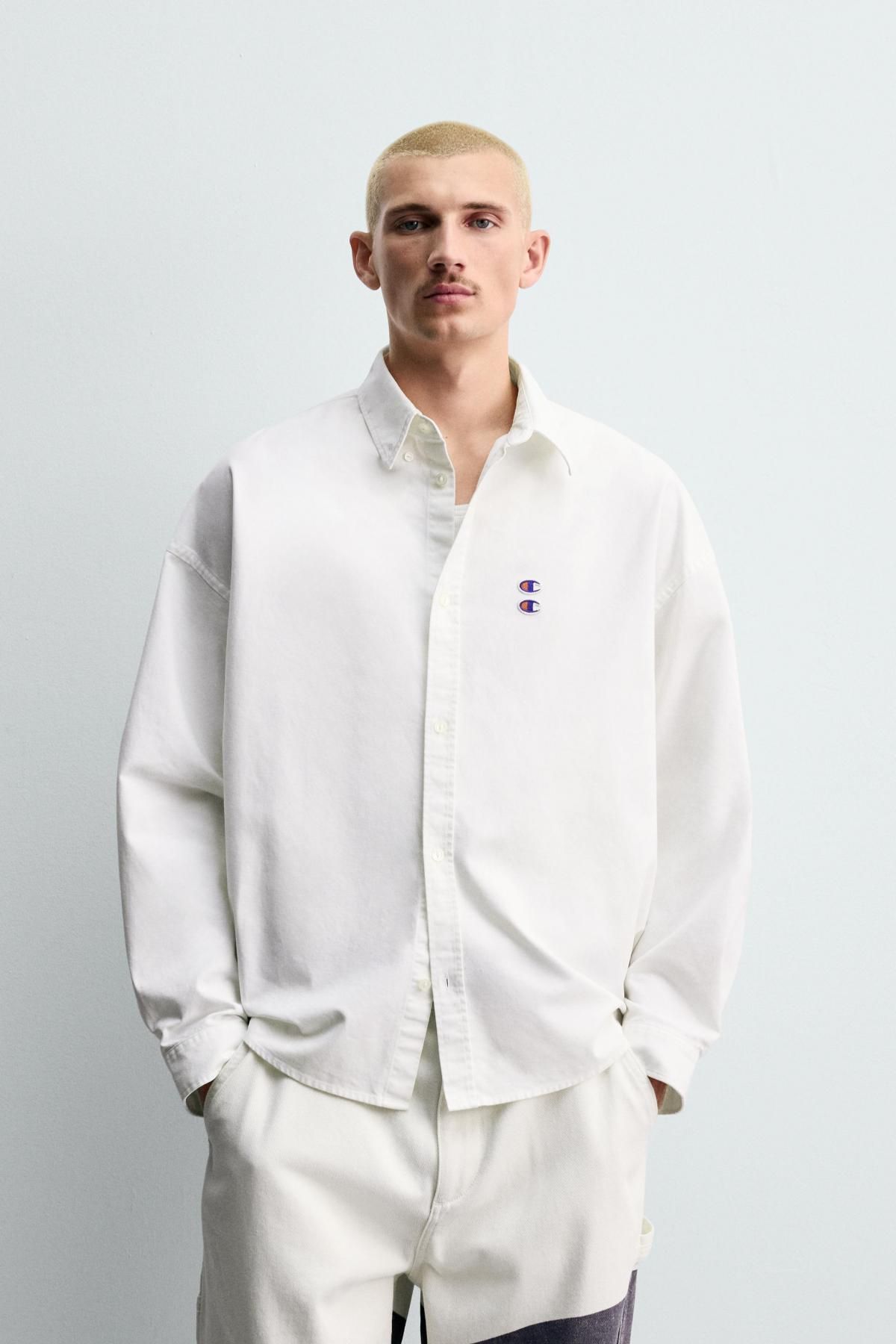 자라 릴랙스핏 패치 옥스포드 셔츠 X 챔피온 1063/363 WHITE - 상세 이미지 3