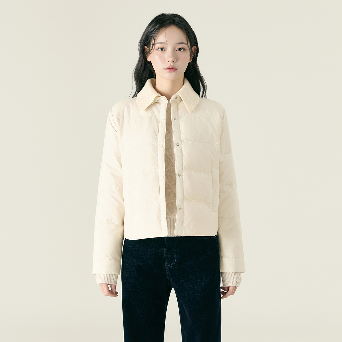 로엠 니트 카라 라이트 다운 RMJDF4TR12 - 메인 이미지