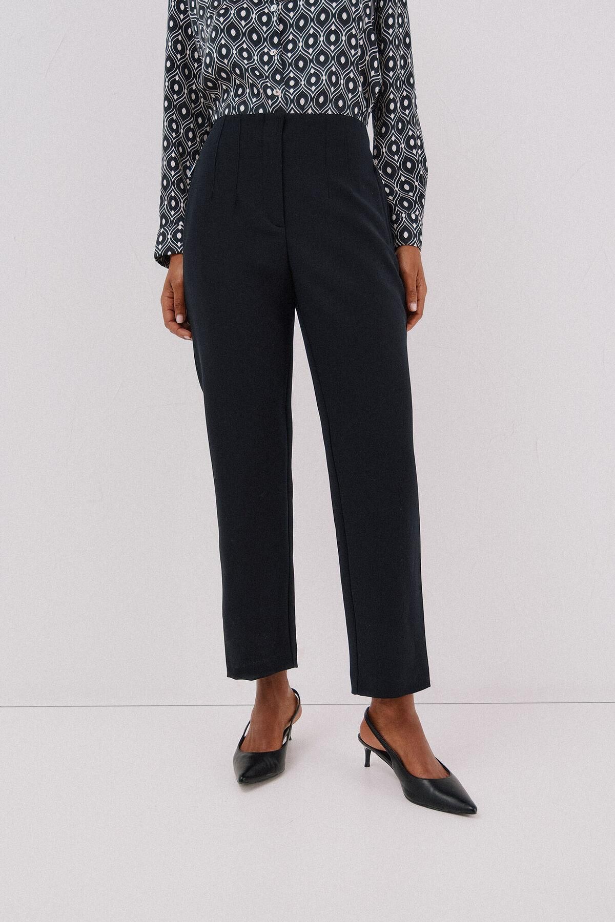 꼬르떼피엘 하이웨이스트 슬림핏 슬랙스 팬츠 6142022 NEGRO - 상품 이미지