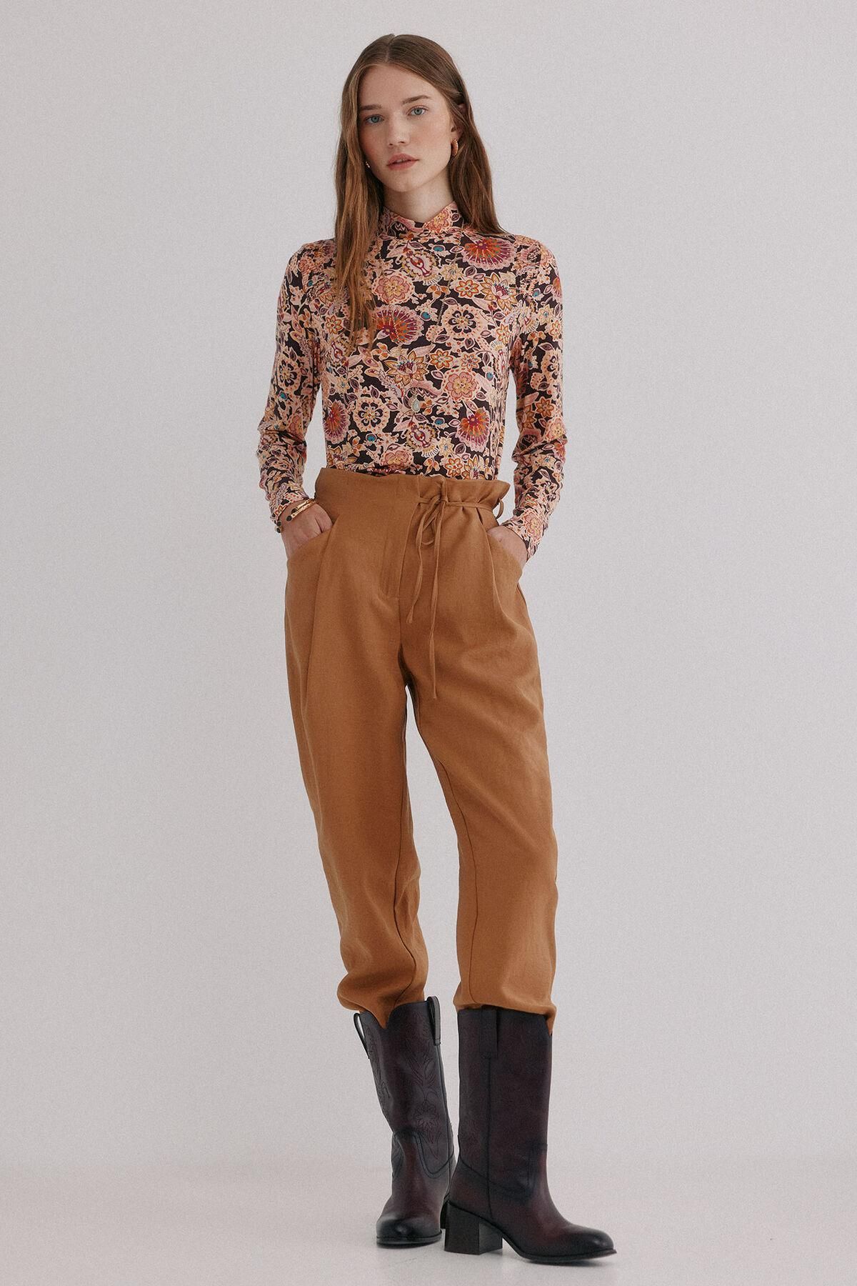 호스 인트로피아 테크니컬 슬랙스 타이 팬츠 6542831 BEIGE - 상세 이미지 2