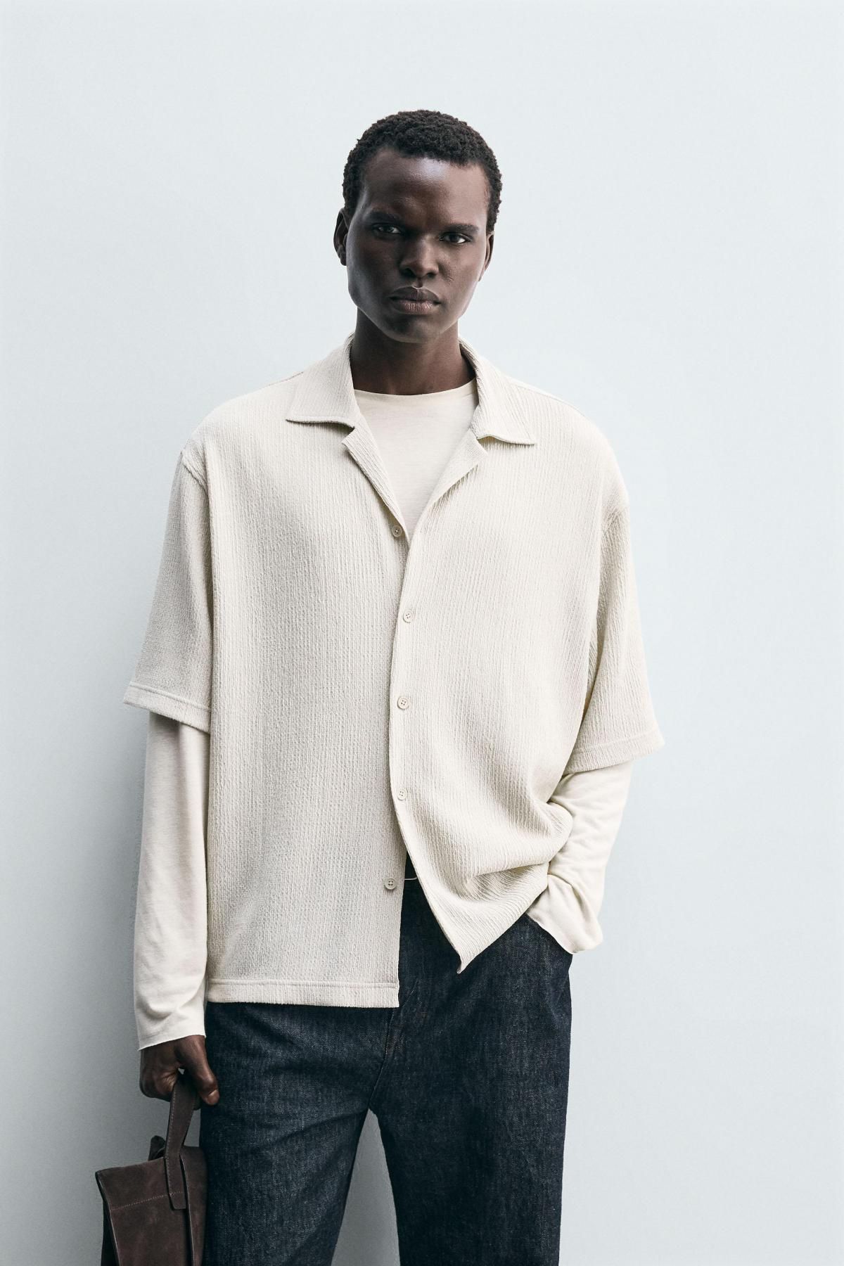 자라 텍스처 릴렉스핏 캠프카라 반팔 셔츠 4087/377 OYSTER-WHITE - 상세 이미지 3