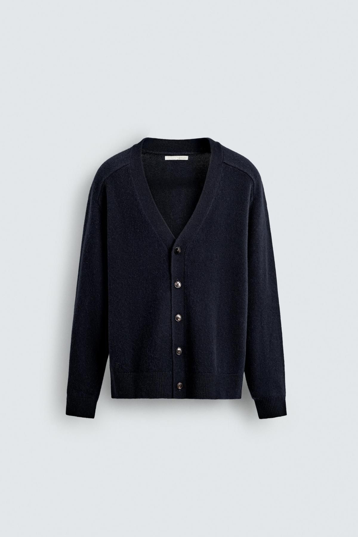 자라 프리미엄 울캐시미어 브이넥 남성 가디건 2893/313 NAVY BLUE - 메인 이미지
