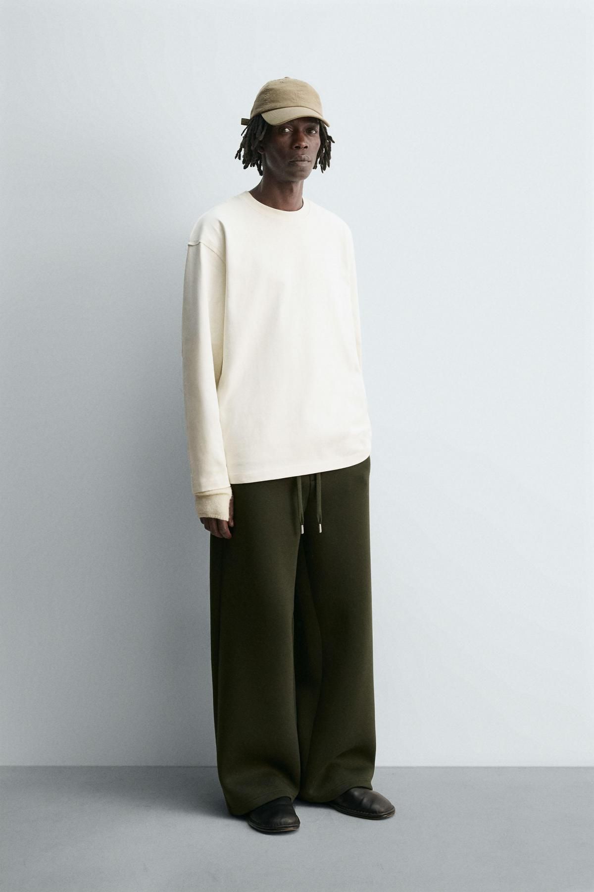 자라 헤비웨이트 스터드 라운드넥 긴팔 티셔츠 8054/331 OYSTER-WHITE - 상세 이미지 2