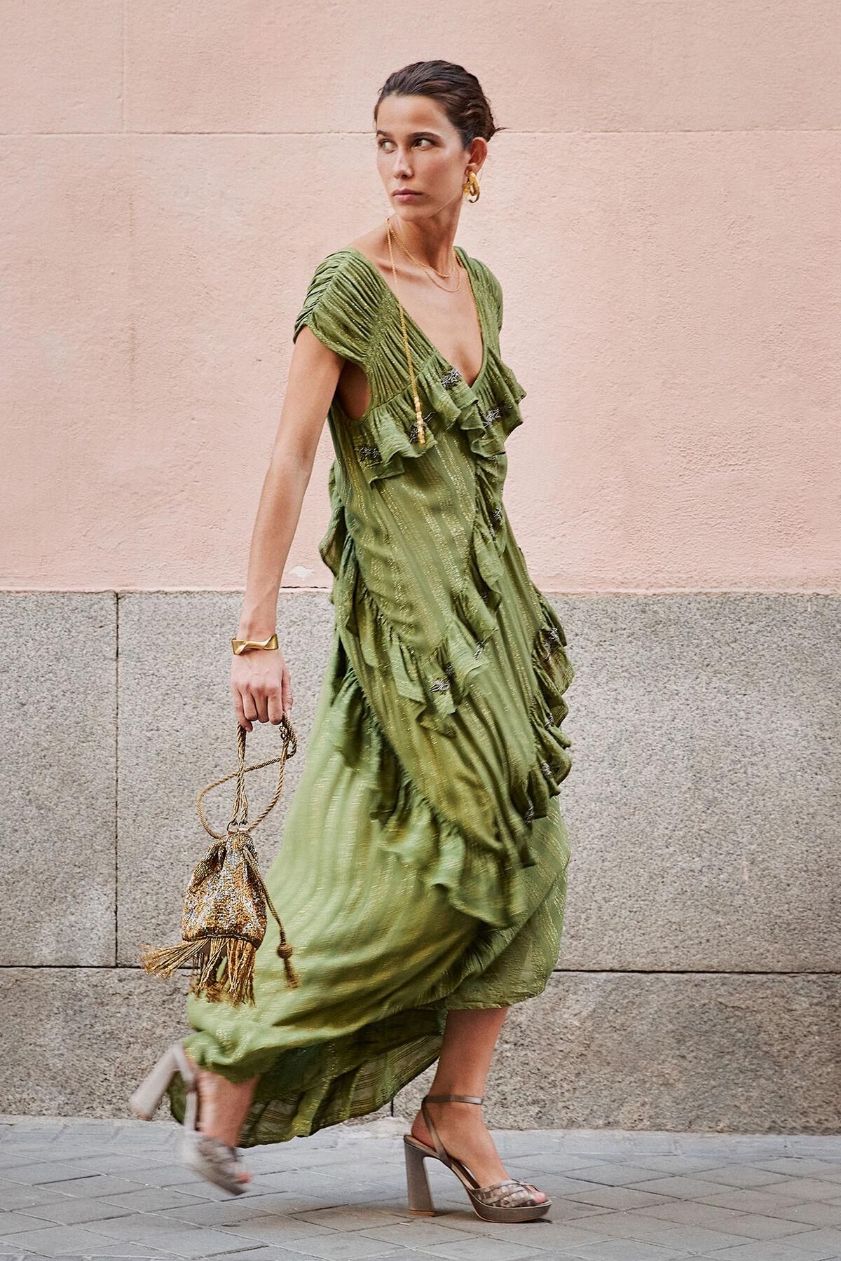 호스 인트로피아 플로럴 자수 러플 맥시 롱 원피스 8222109 VERDE - 상세 이미지 2