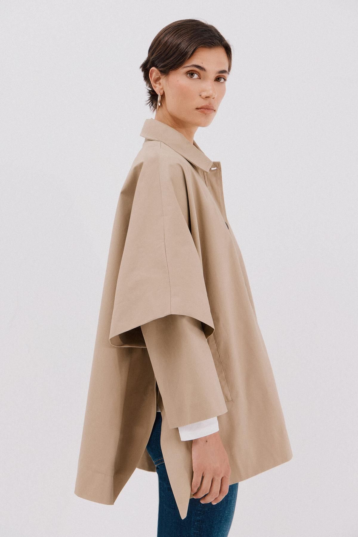 꼬르떼피엘 발수 케이프 트렌치코트 베이지 6612735 BEIGE - 상세 이미지 2