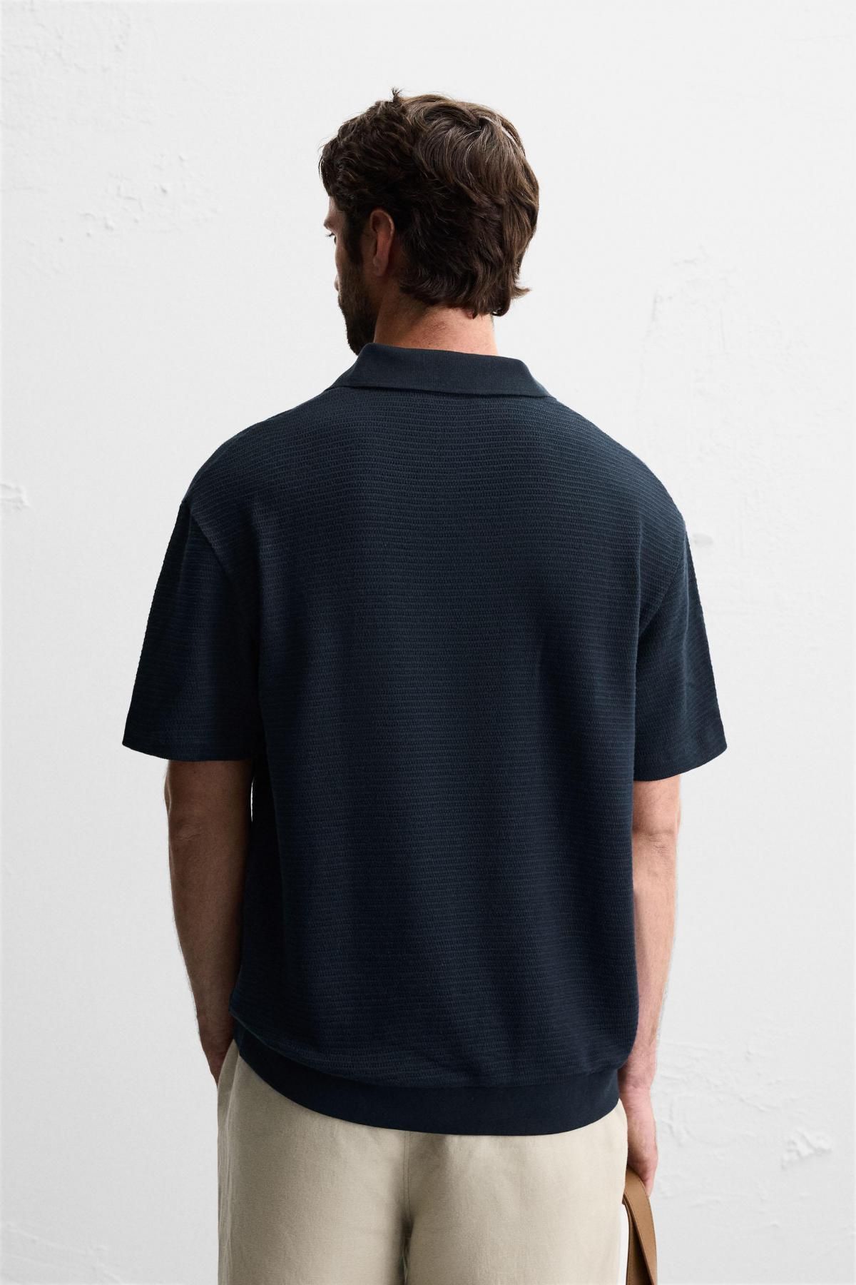 자라 미니멀 자카드 텍스처 반팔 폴로셔츠 4442/400 NAVY BLUE - 상세 이미지 4