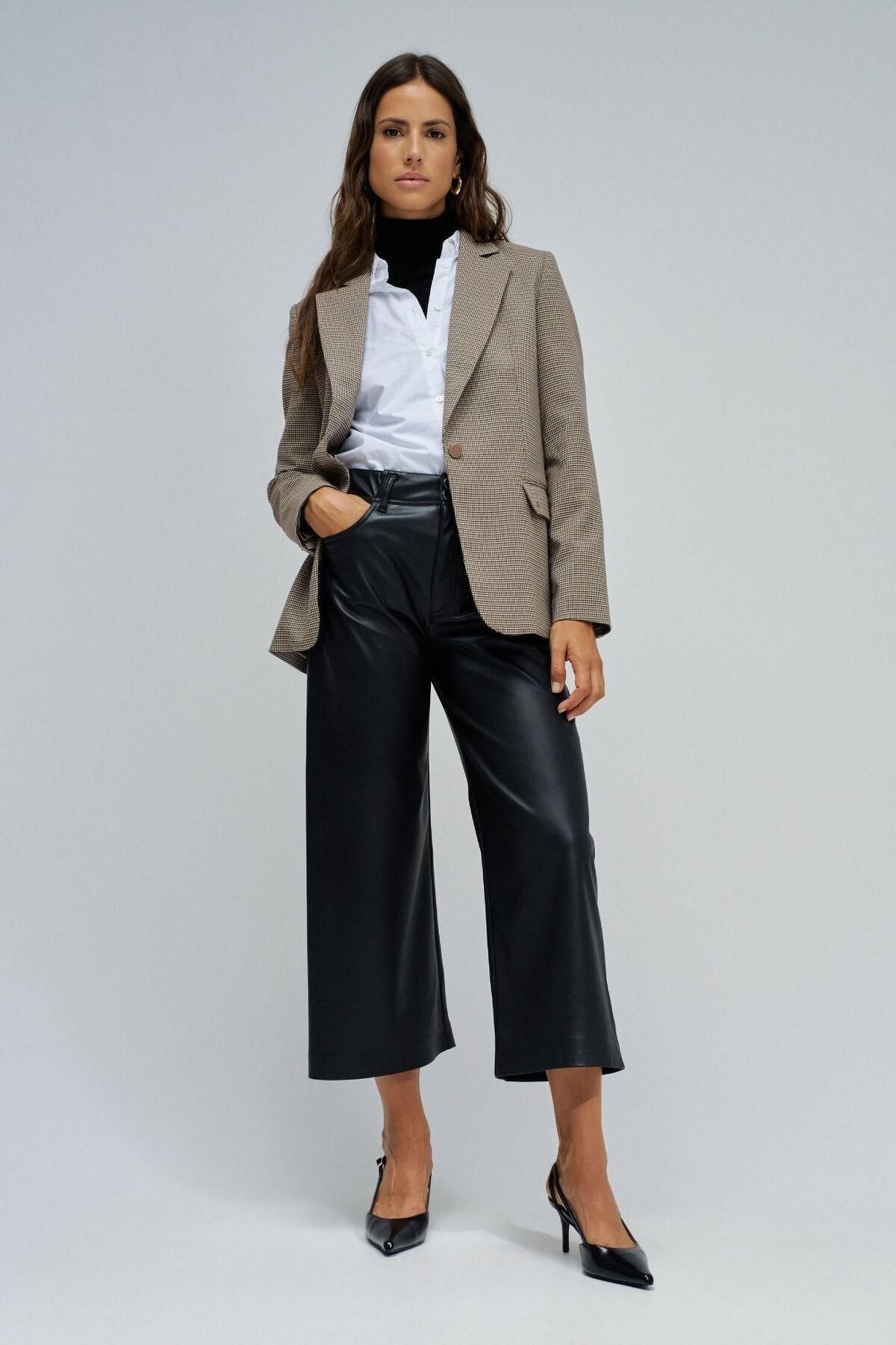 살사진스 하이웨이스트 에코레더 와이드 팬츠 5942217 NEGRO - 상세 이미지 2