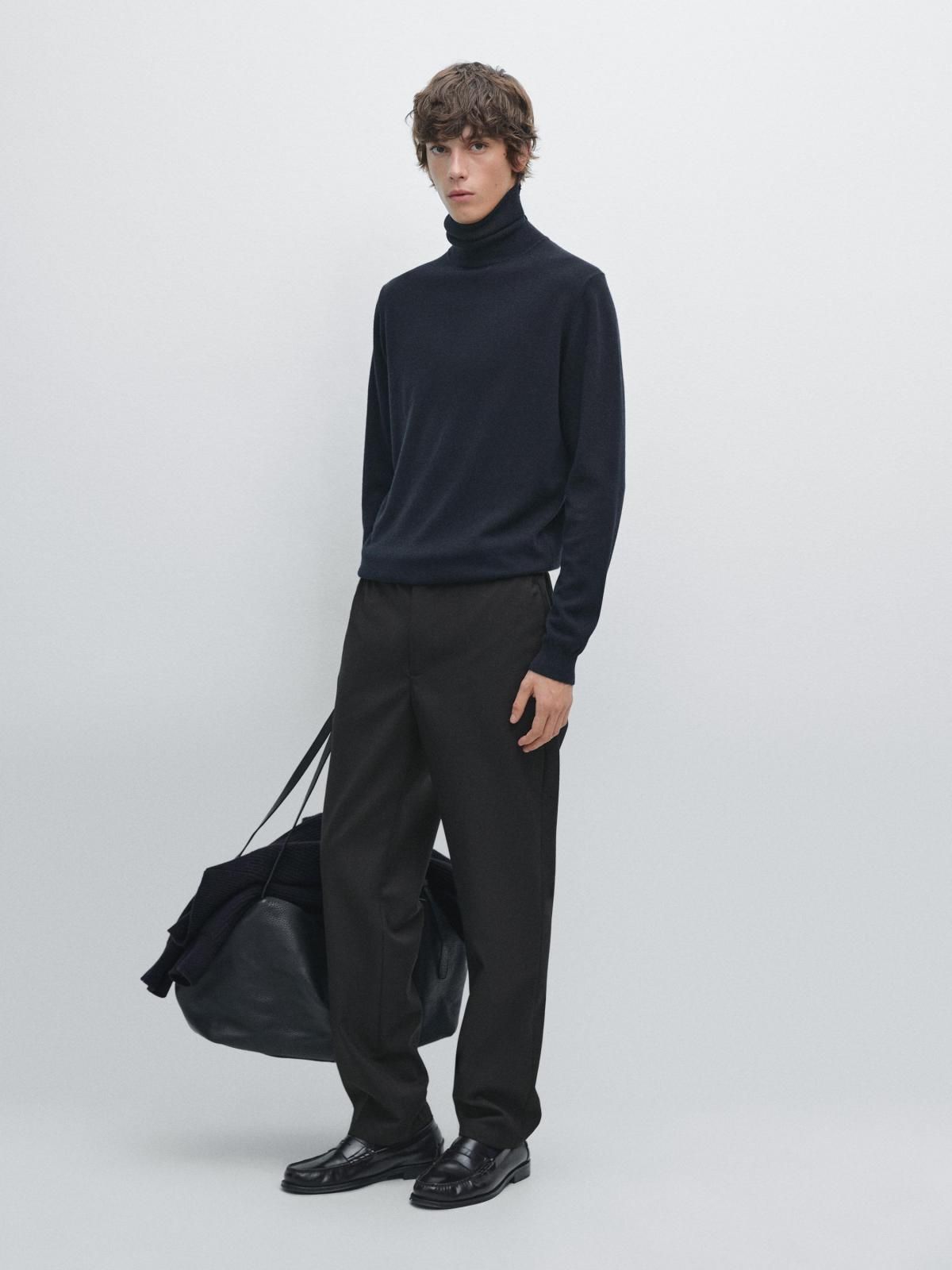 마시모두띠 울 블렌드 터틀넥 니트 스웨터 남성 1067/240 NAVY BLUE - 상세 이미지 2
