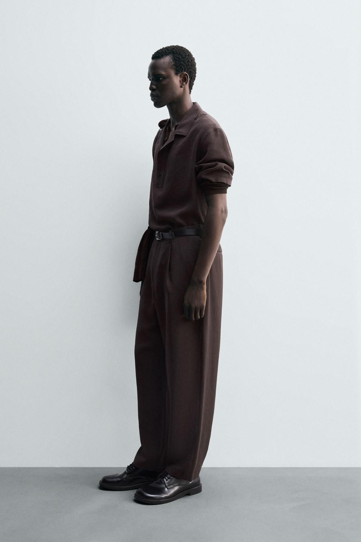 자라 테크니컬 릴렉스핏 플리츠 슬랙스 팬츠 6896/139 BROWN - 상세 이미지 4