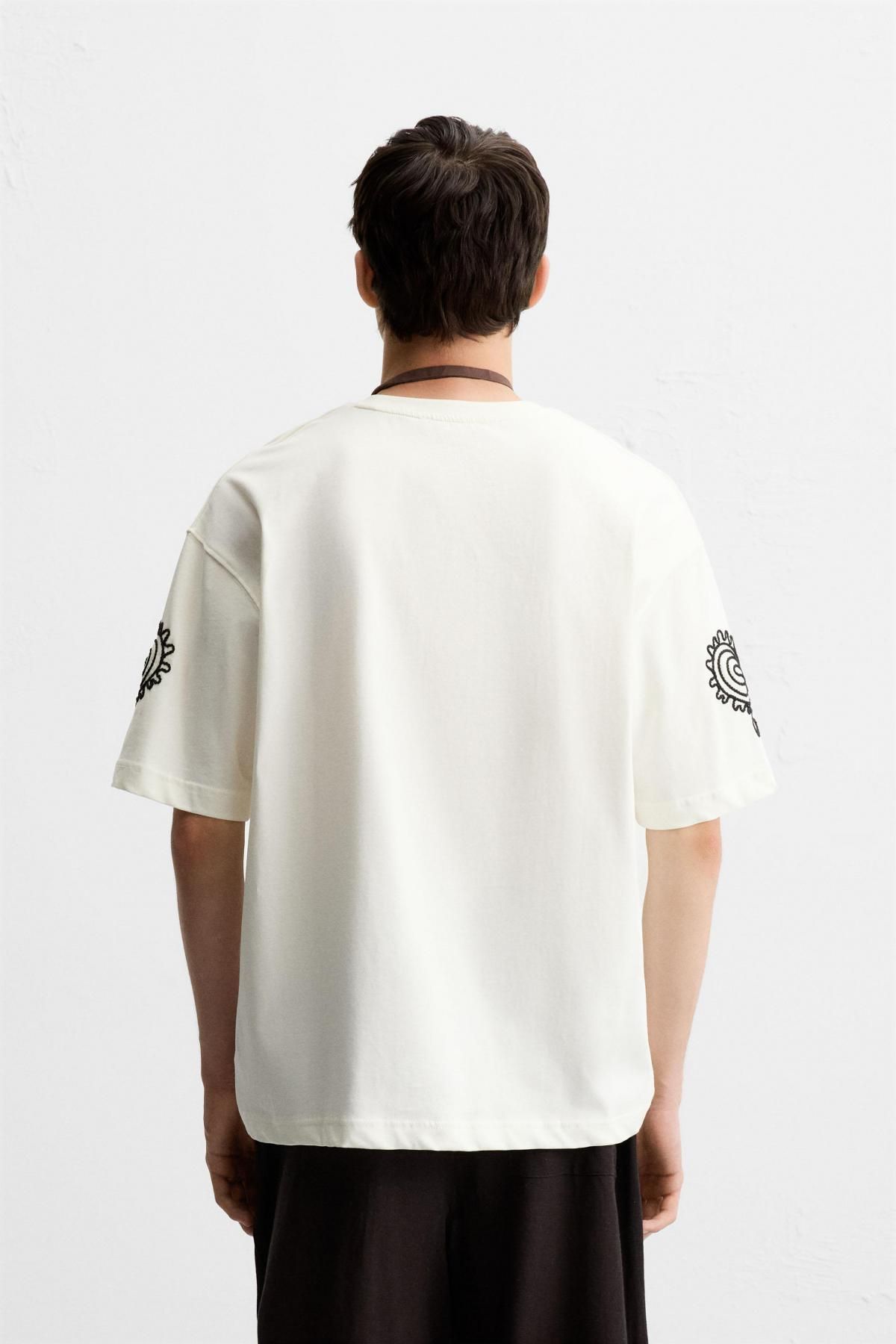 자라 코튼 배색 자수 반팔 티셔츠 5584/306 OYSTER-WHITE - 상세 이미지 4