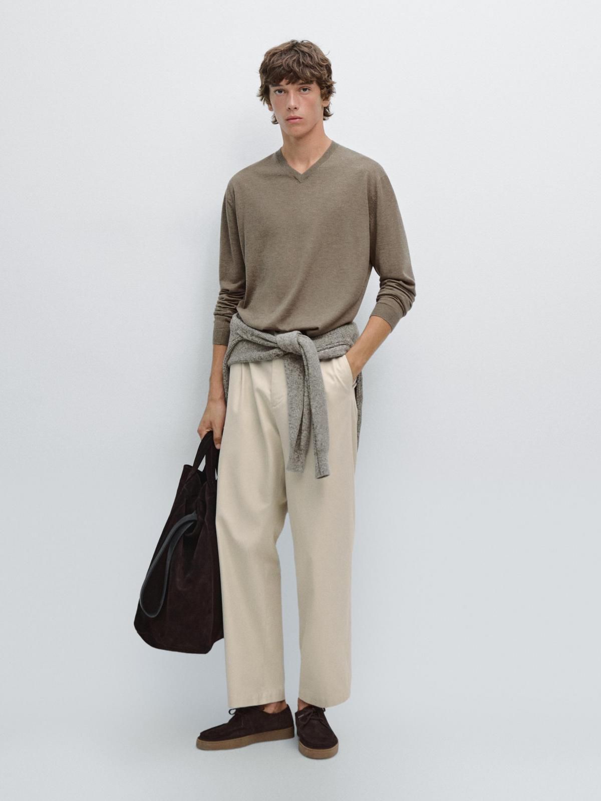 마시모두띠 프리미엄 울블렌드 브이넥 니트 스웨터 0990/219 KHAKI - 상세 이미지 2