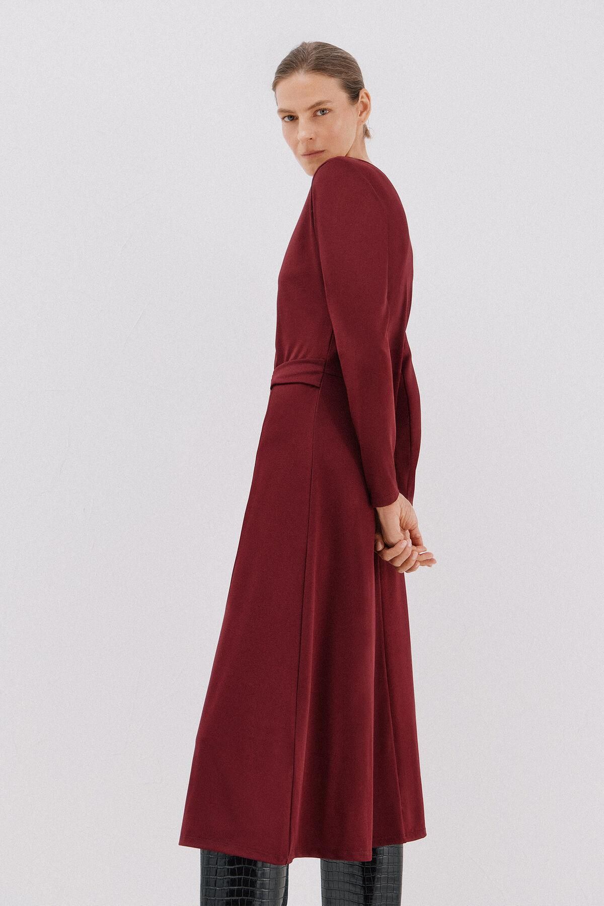 꼬르떼피엘 브이넥 벨티드 미디 원피스 5202680 VINO - 상세 이미지 5