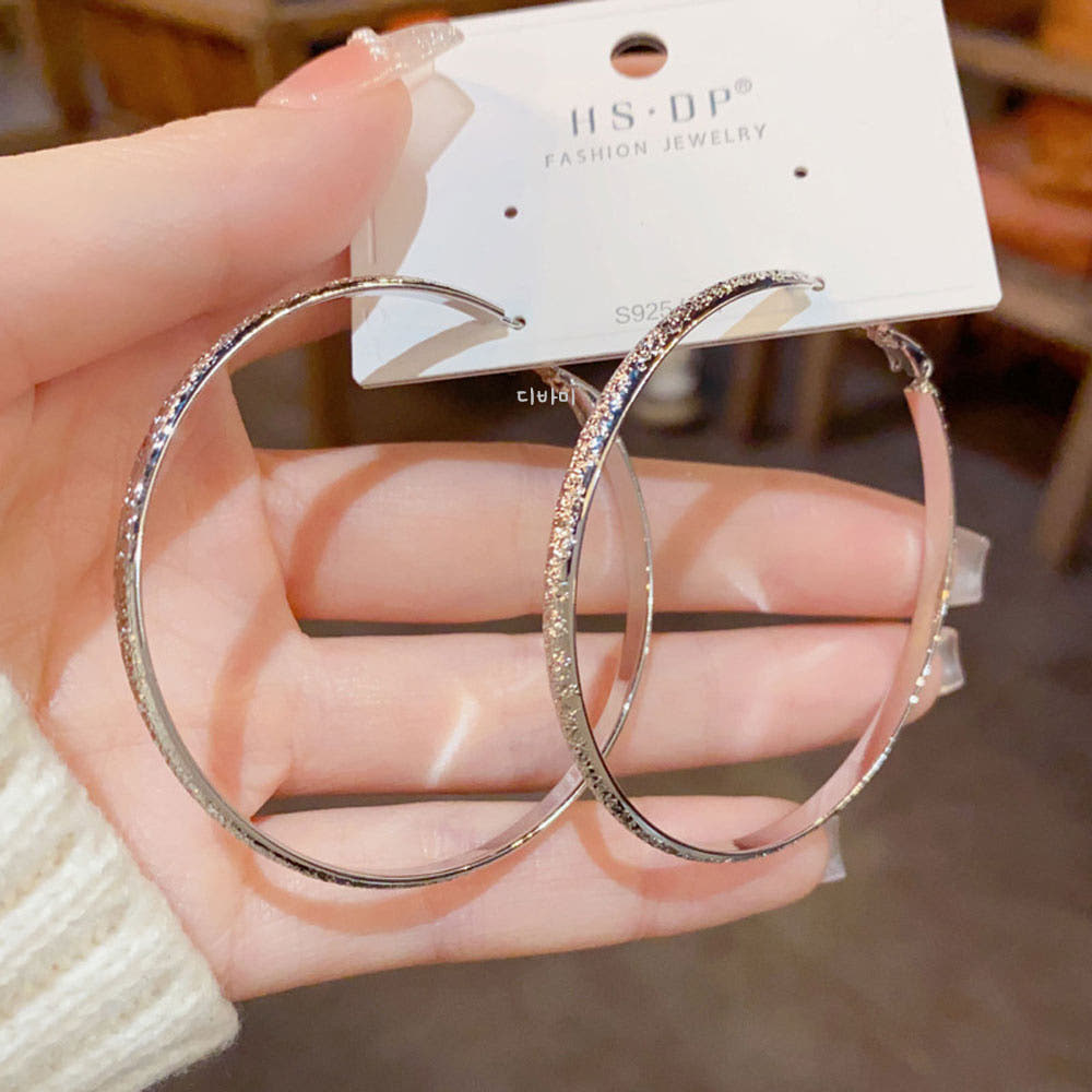 S925 반짝거리는 큰귀걸이 슬림 링귀고리 포인트 14K 이어링 - 상세 이미지 4