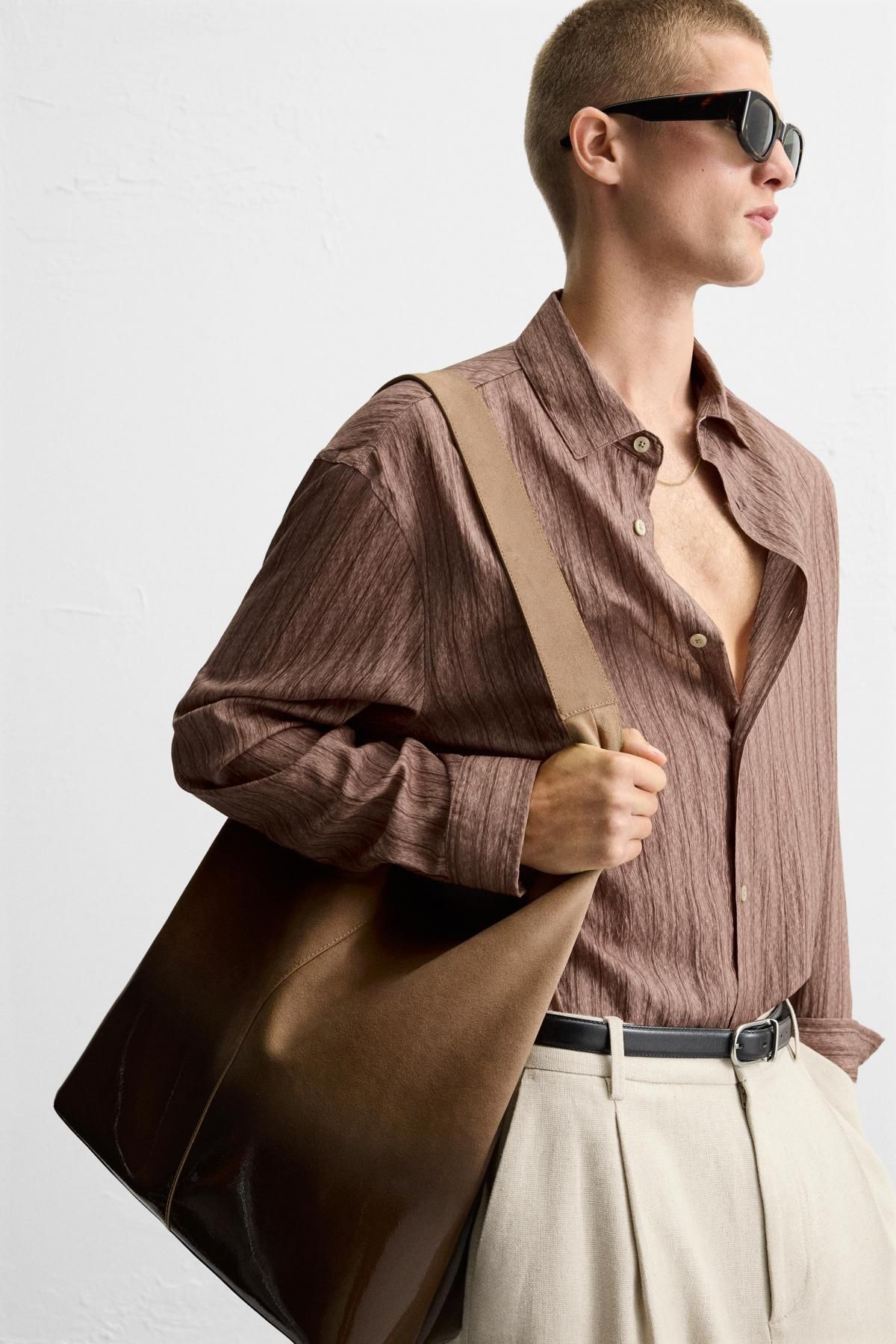 자라 미니멀 래커드 가죽 쇼퍼백 3330/520 SAND BROWN - 상세 이미지 2