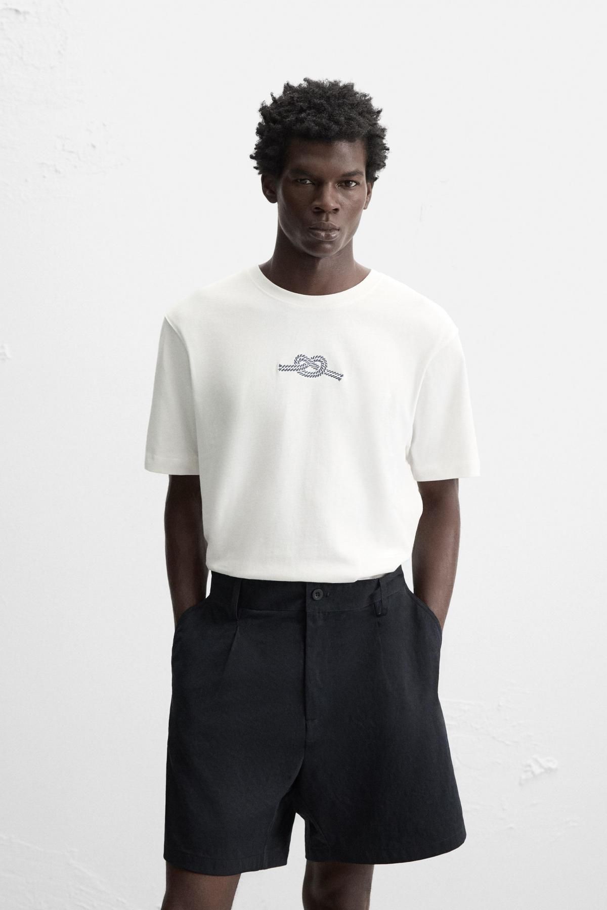 자라 프린트 자수 레귤러핏 반팔 티셔츠 0962/306 OYSTER-WHITE - 상세 이미지 3