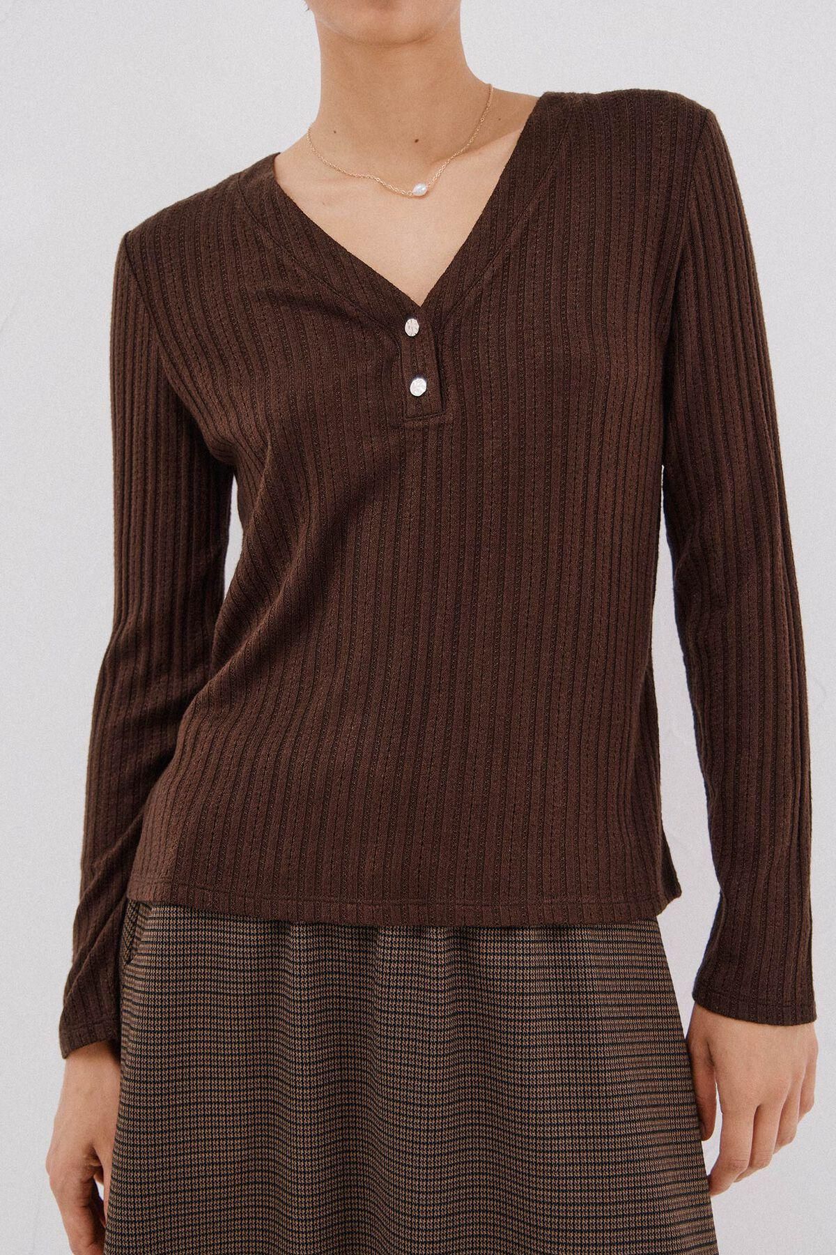 꼬르떼피엘 골지 브이넥 버튼 긴팔 티셔츠 6322489 MARRON OSCURO - 상세 이미지 4
