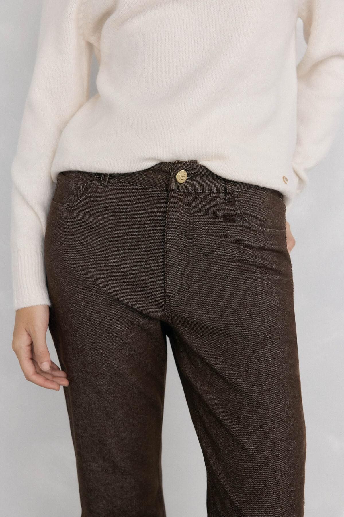 페드로 델 이에로 베이직 스트레이트핏 데님 부츠컷 팬츠 8342538 MARRON - 상세 이미지 3