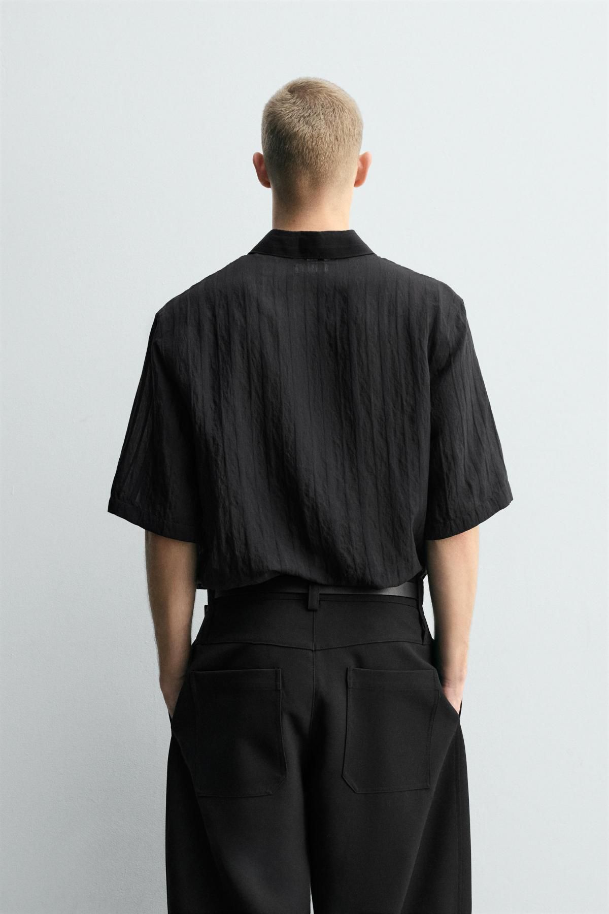자라 텍스처 오버핏 캠프카라 반팔 셔츠 블랙 9282/661 BLACK - 상세 이미지 4