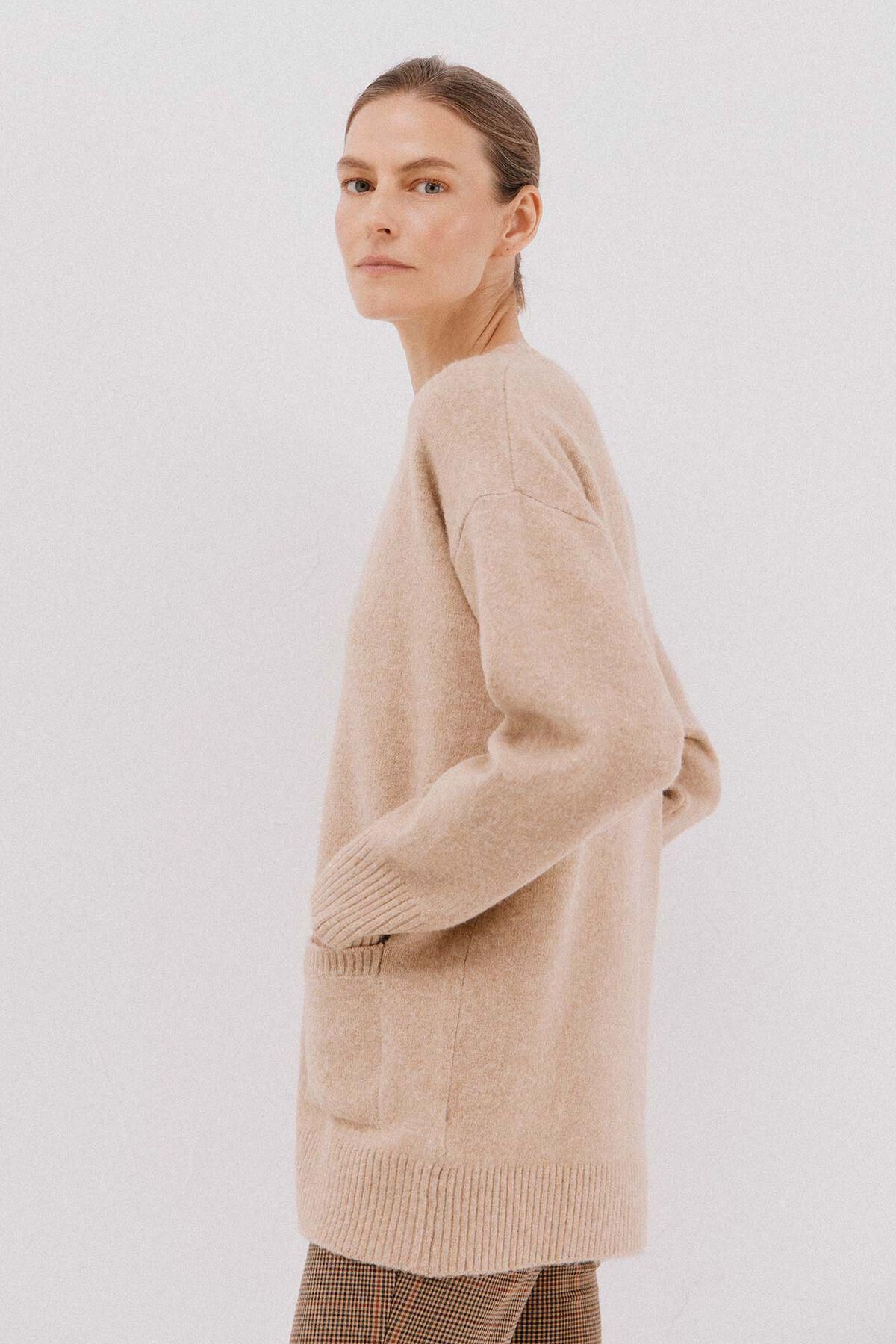 꼬르떼피엘 베이직 브이넥 니트 가디건 포켓 오버핏 6242671 BEIGE - 상세 이미지 4