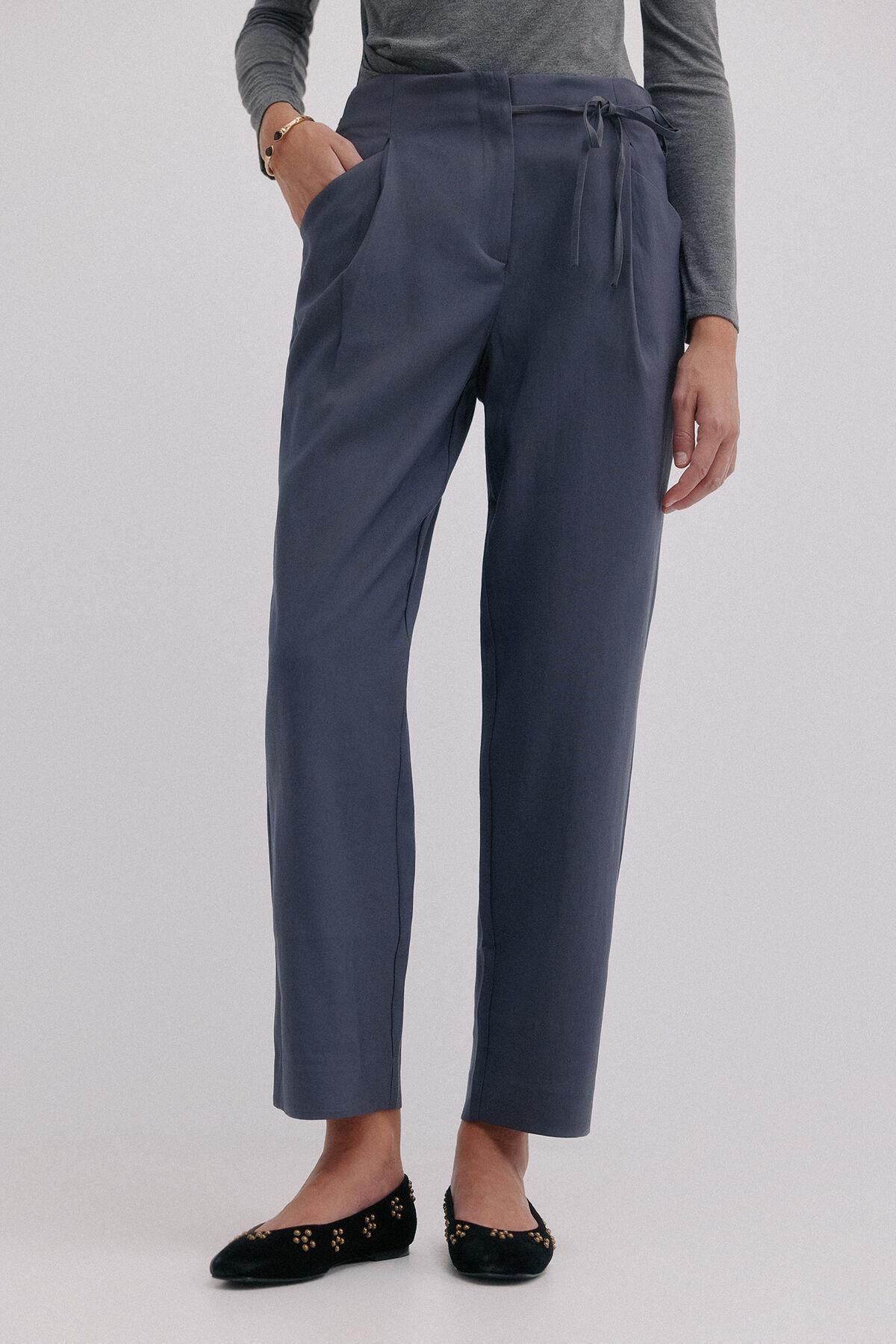 호스 인트로피아 타이 벨트 파이퍼 슬랙스 팬츠 6542831 GRIS - 상품 이미지