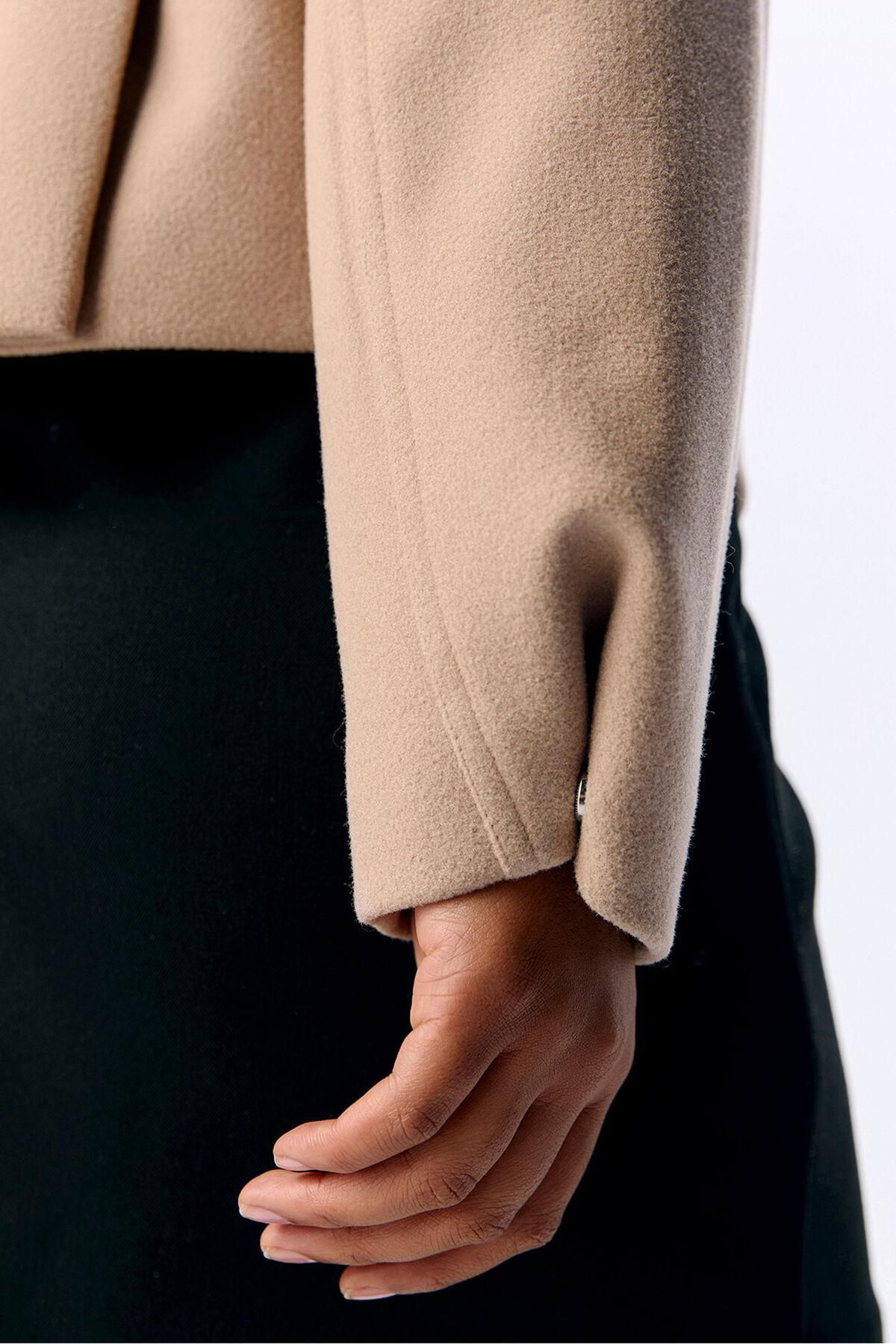 오브젝트 베이지 루즈핏 펠트 크롭 재킷 7930202 BEIGE - 상세 이미지 5