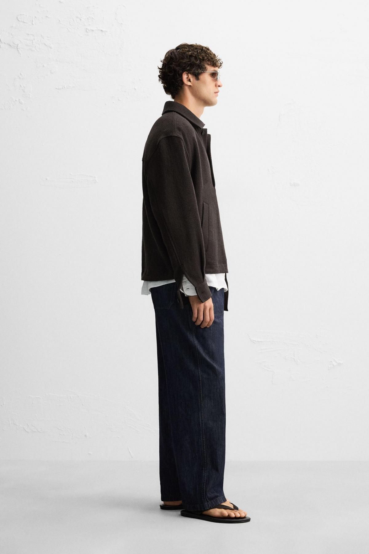 자라 코튼블렌드 오버핏 텍스처 폴로 오버셔츠 5825/103 BROWN - 상세 이미지 5