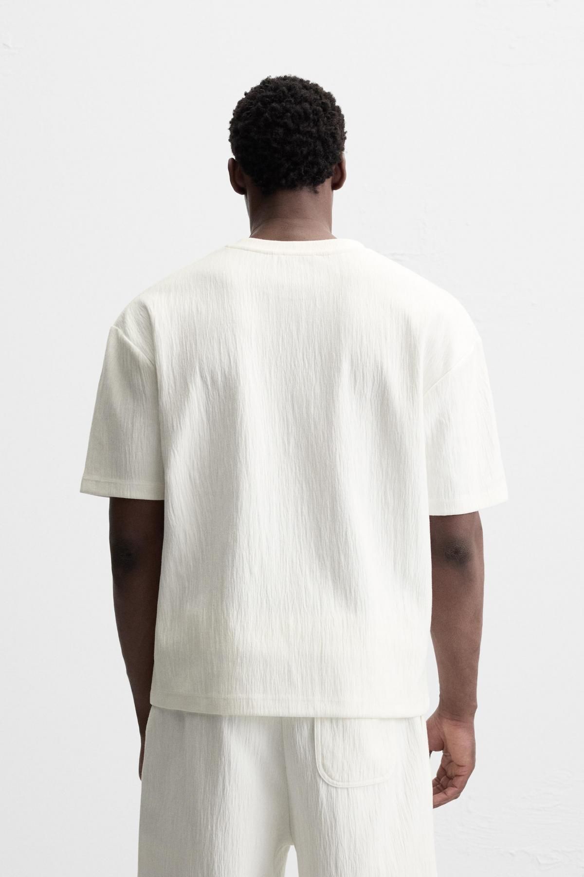 자라 텍스처 릴렉스핏 티셔츠 3992/405 OYSTER-WHITE - 상세 이미지 4