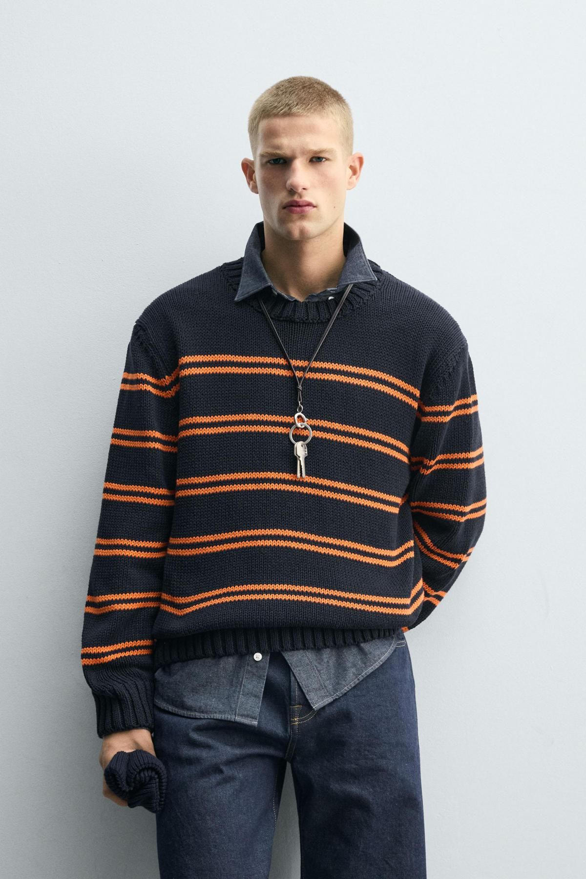 자라 자카드 스트라이프 라운드 니트 스웨터 6771/305 NAVY BLUE - 상세 이미지 3