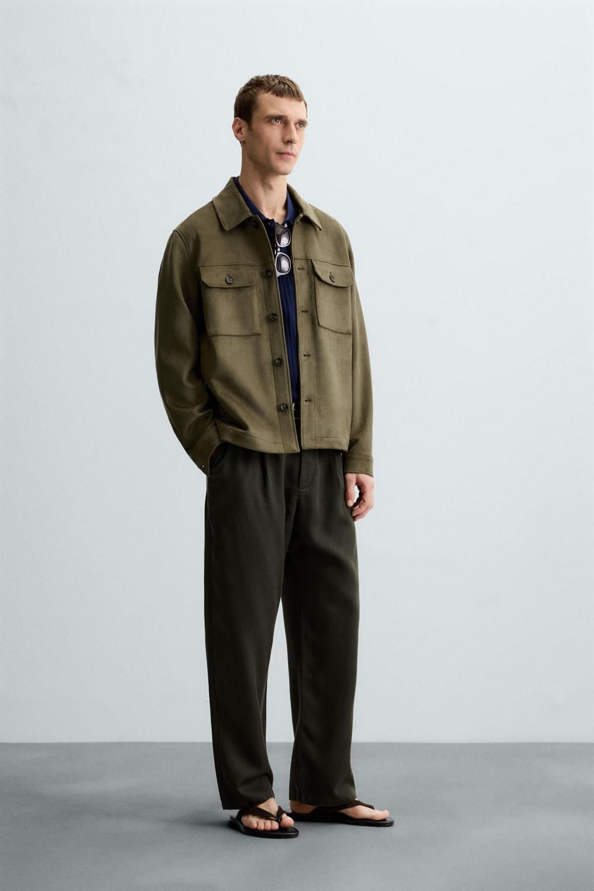 자라 테크니컬 페이크 스웨이드 오버셔츠 3046/500 OLIVE GREEN - 상세 이미지 2