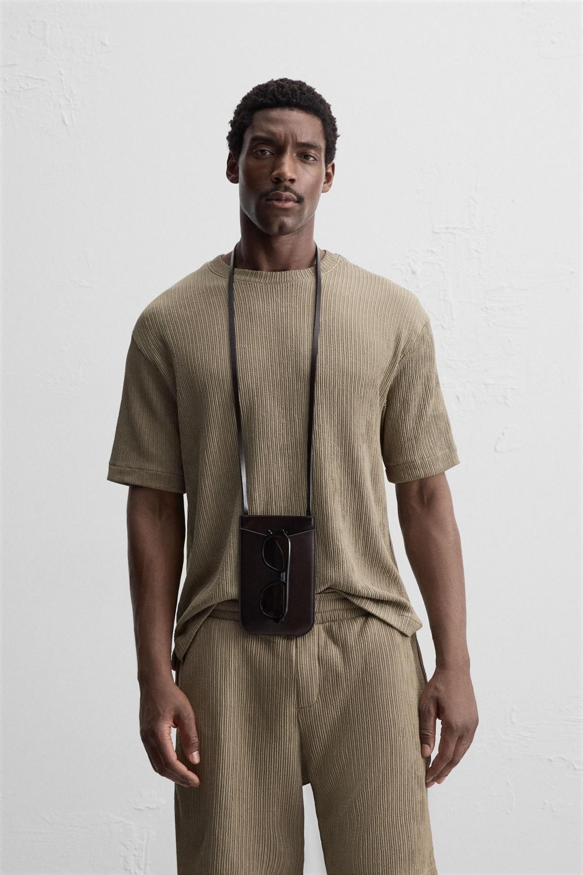 자라 미니멀 텍스처 반팔 티셔츠 4087/330 BROWN / TAUPE - 상세 이미지 3