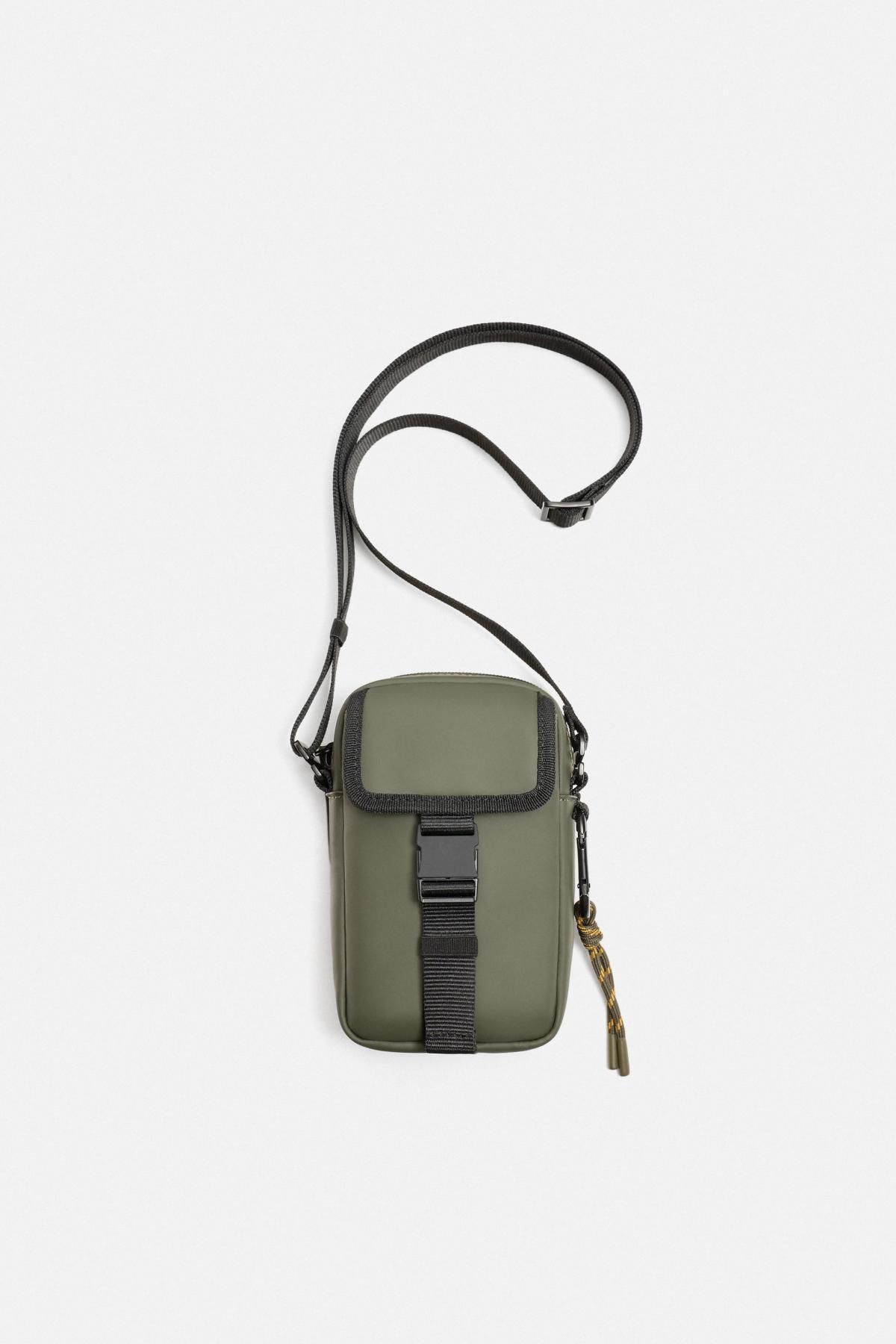 자라 테크니컬 러버라이즈드 베이직 크로스백 3900/620 KHAKI GREEN - 메인 이미지