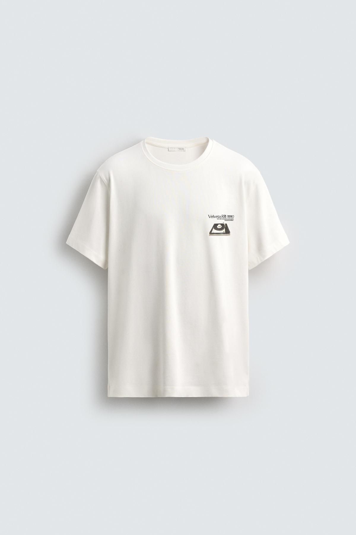 자라 테크니컬 레귤러핏 비닐 프린트 반팔 티셔츠 0962/347 OYSTER-WHITE - 메인 이미지