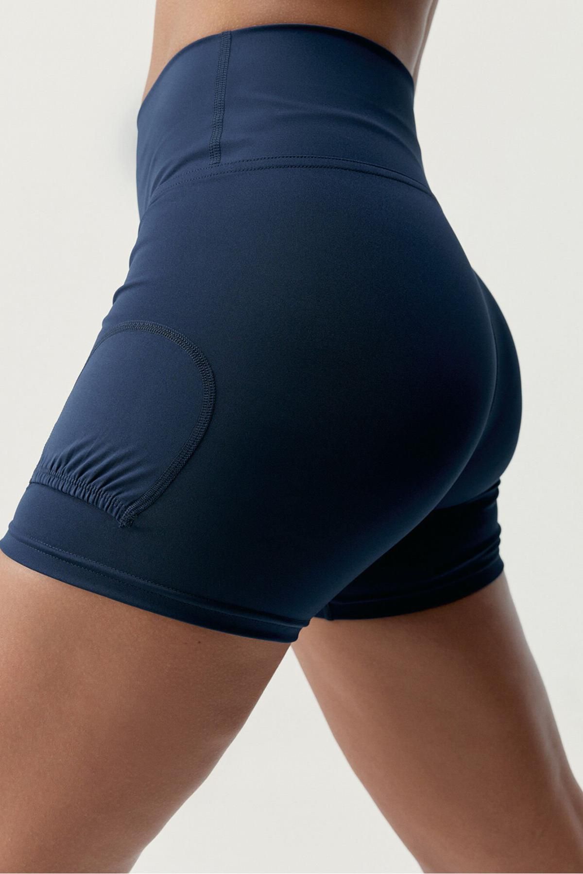 본리빙요가 테크니컬 하이라이즈 숏 레깅스 네이비 8182830 AZUL - 상세 이미지 2