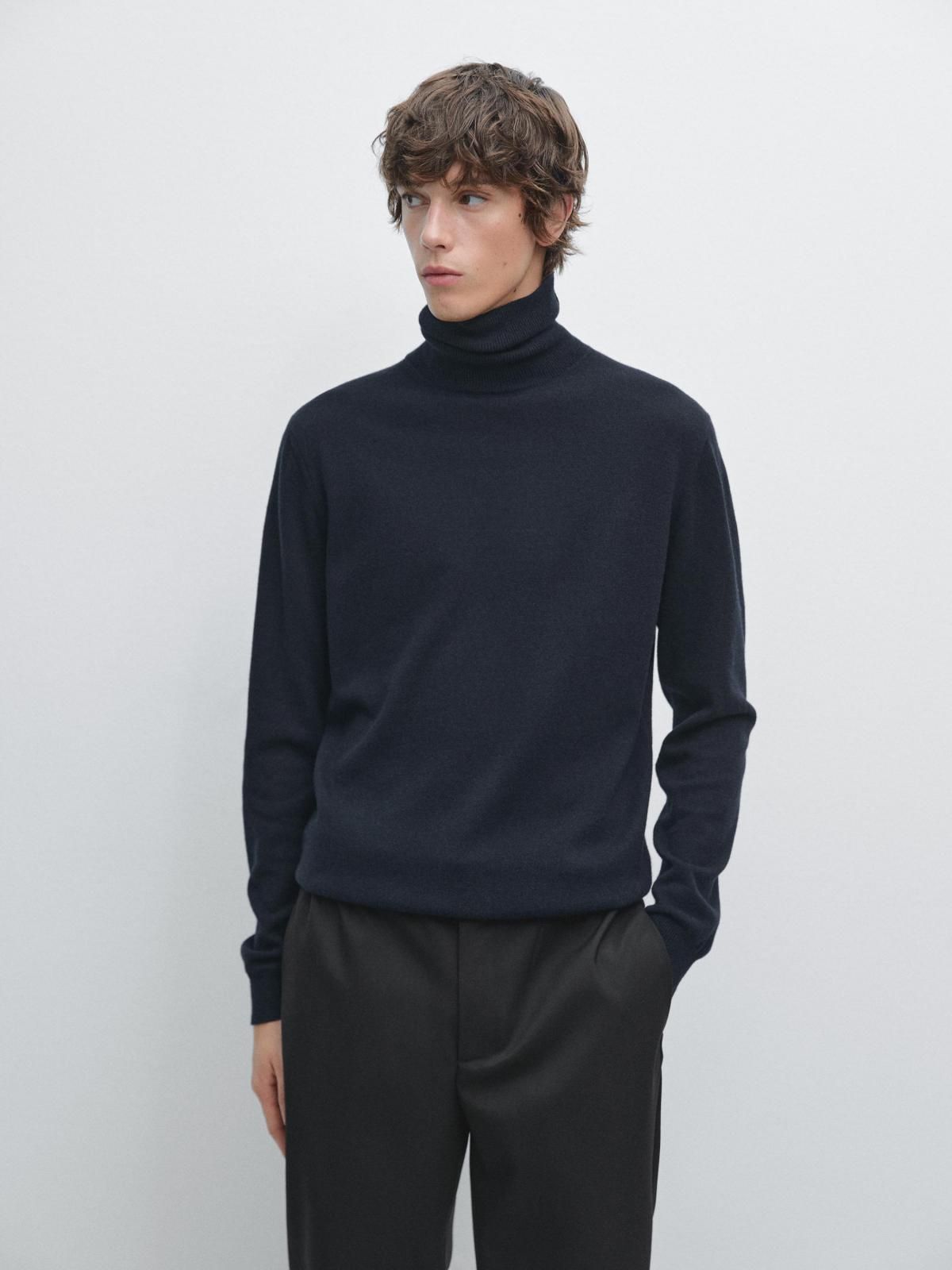 마시모두띠 울 블렌드 터틀넥 니트 스웨터 남성 1067/240 NAVY BLUE - 상세 이미지 3