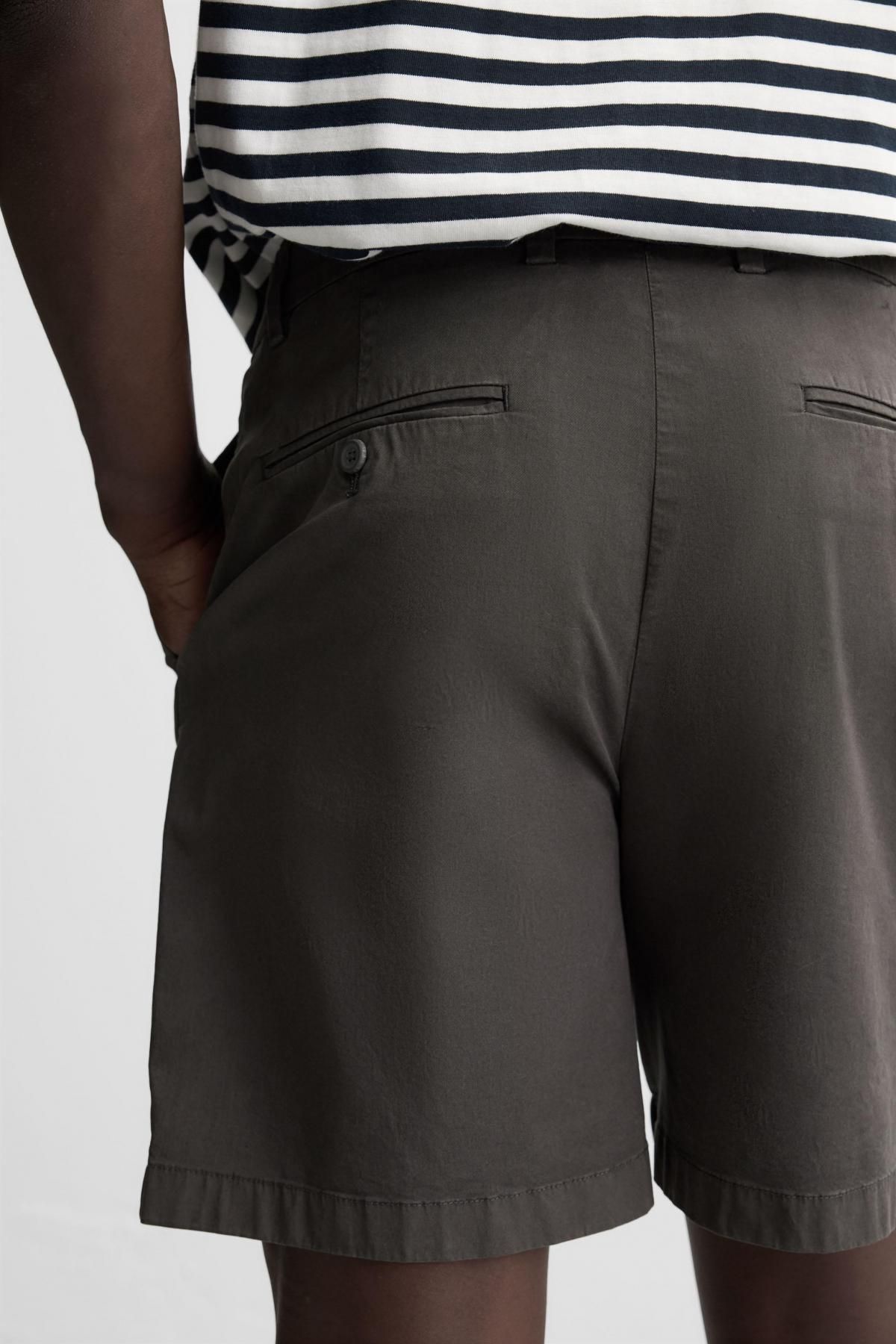 자라 플리츠 레귤러핏 버뮤다 반바지 6786/788 DARK BROWN 이미지 7