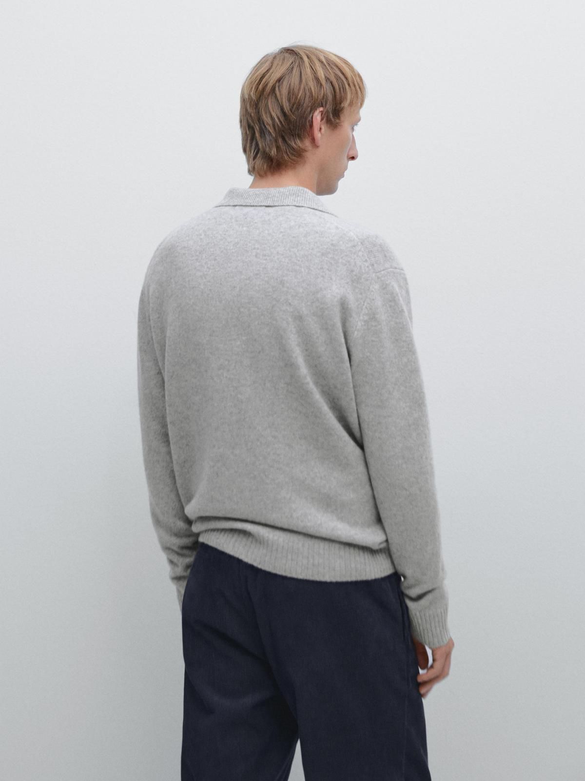 마시모두띠 미니멀 울블렌드 브이넥 폴로 니트 스웨터 1068/240 PALE GREY - 상세 이미지 4